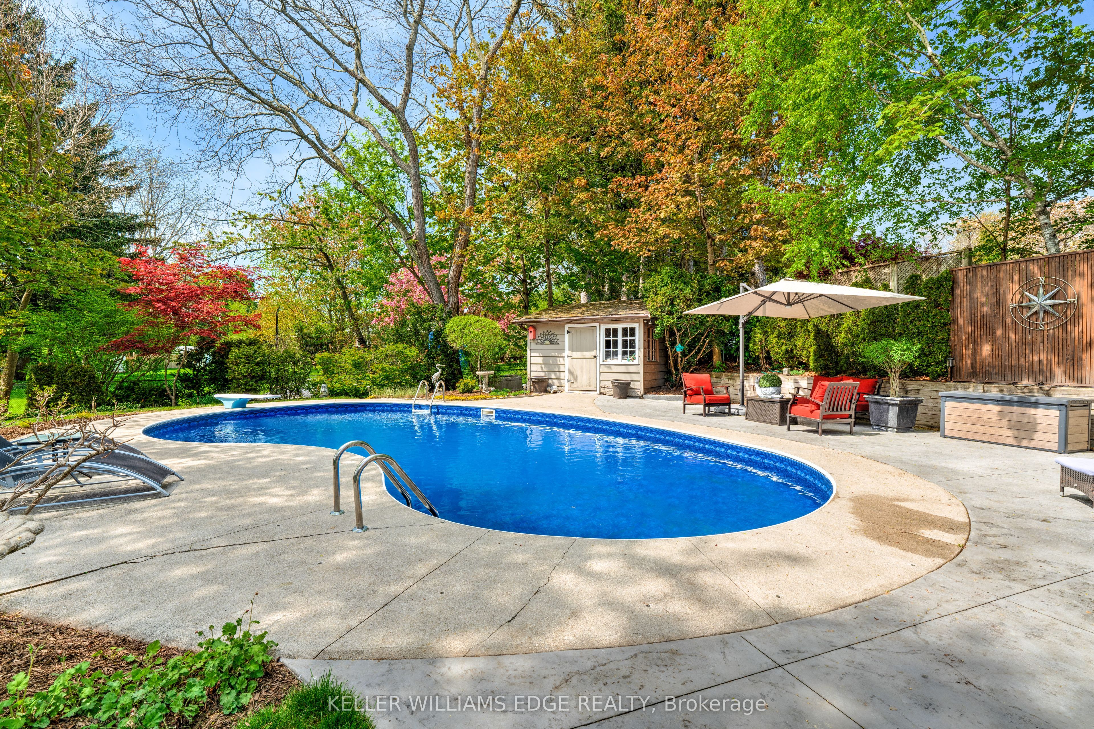 4391 Lakeshore Road Property Photo 45