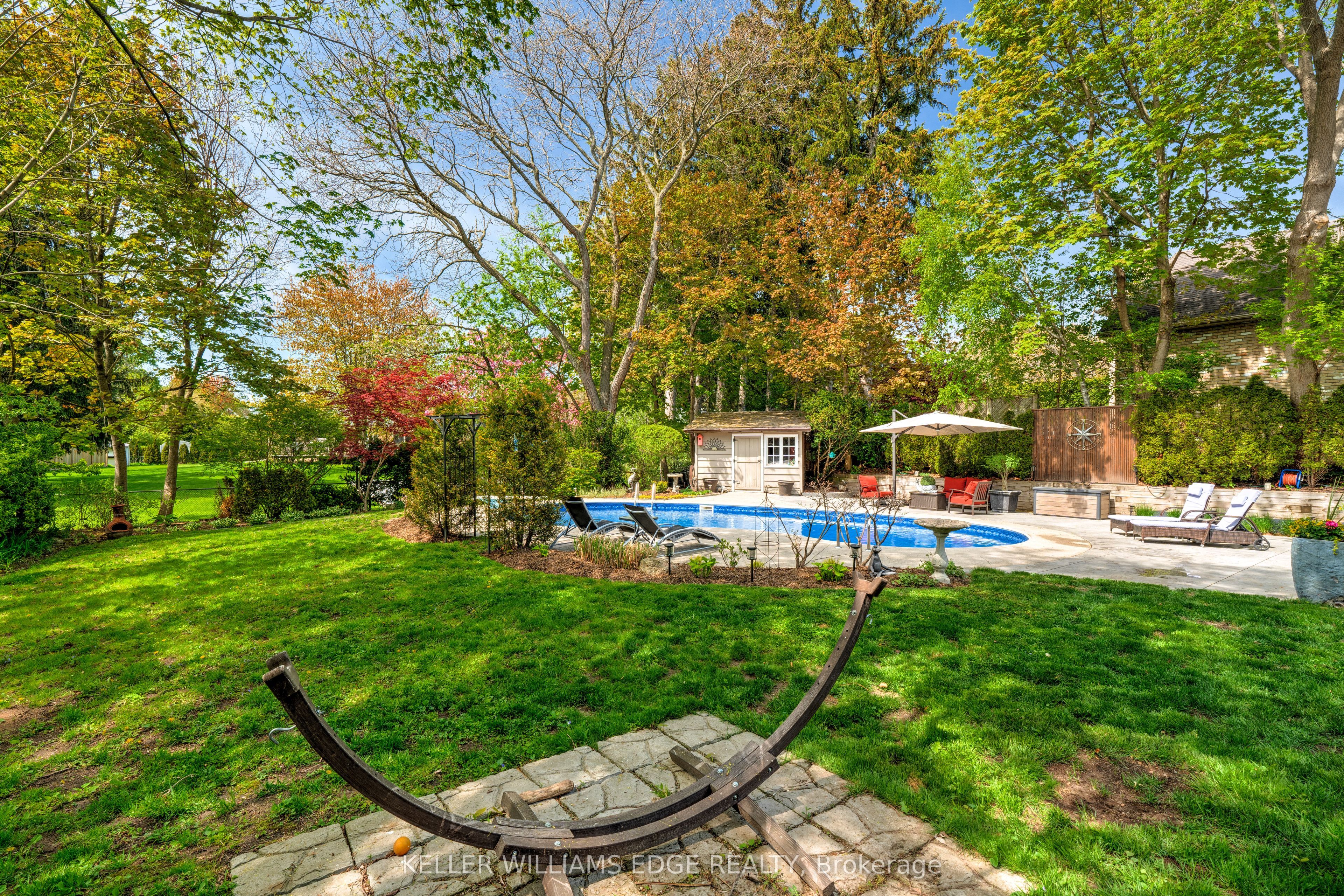 4391 Lakeshore Road Property Photo 46