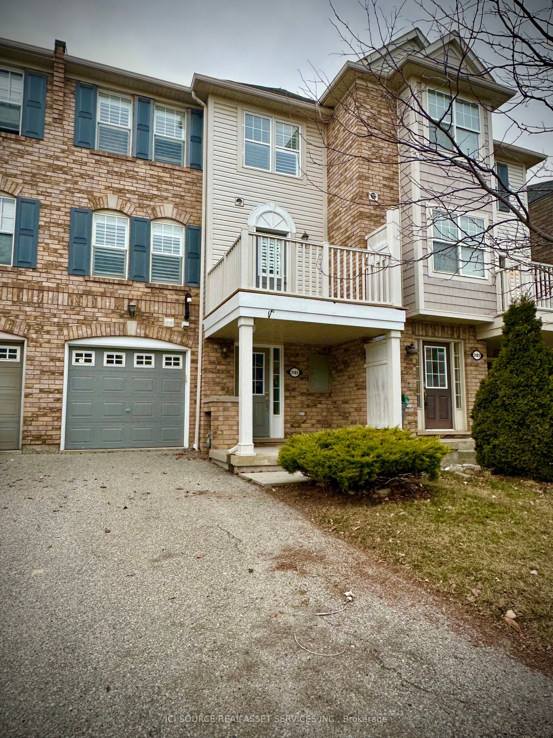3185 Stornoway Circle Property Photo