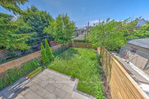 81 Peterborough Avenue Property Photo 24