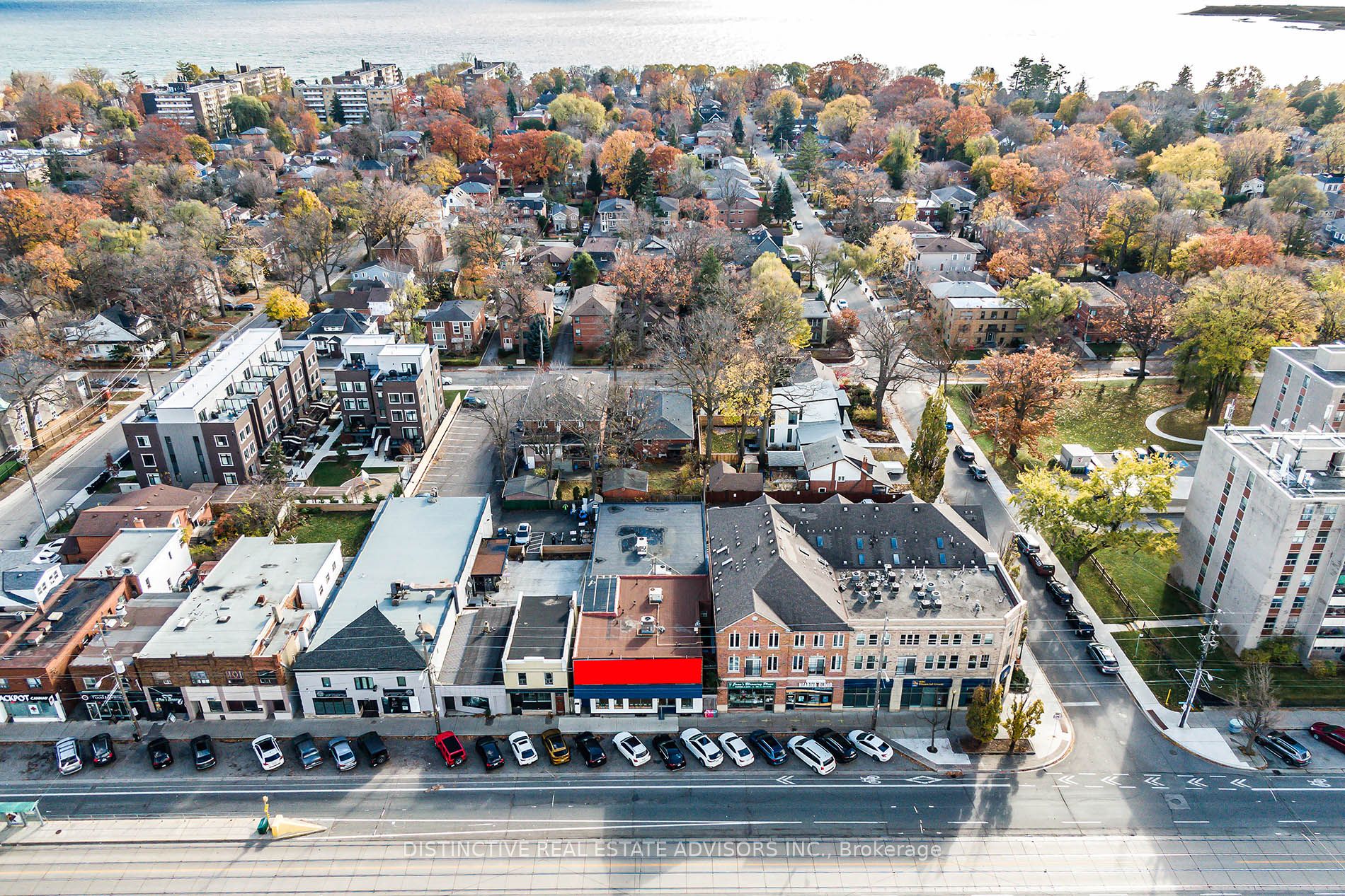 3603-05 Lake Shore Boulevard Property Photo 1