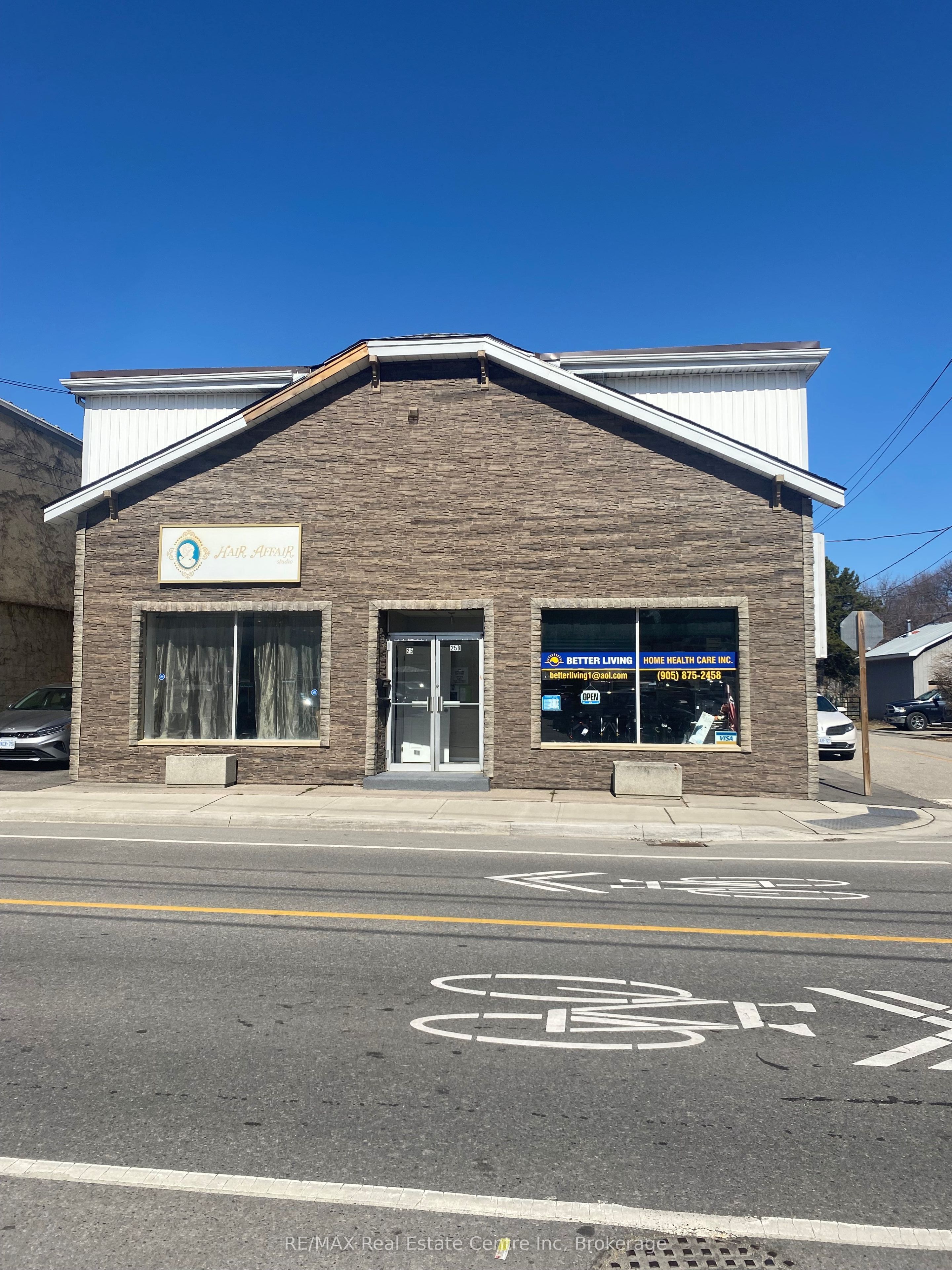 25 Commercial Street Property Photo 1