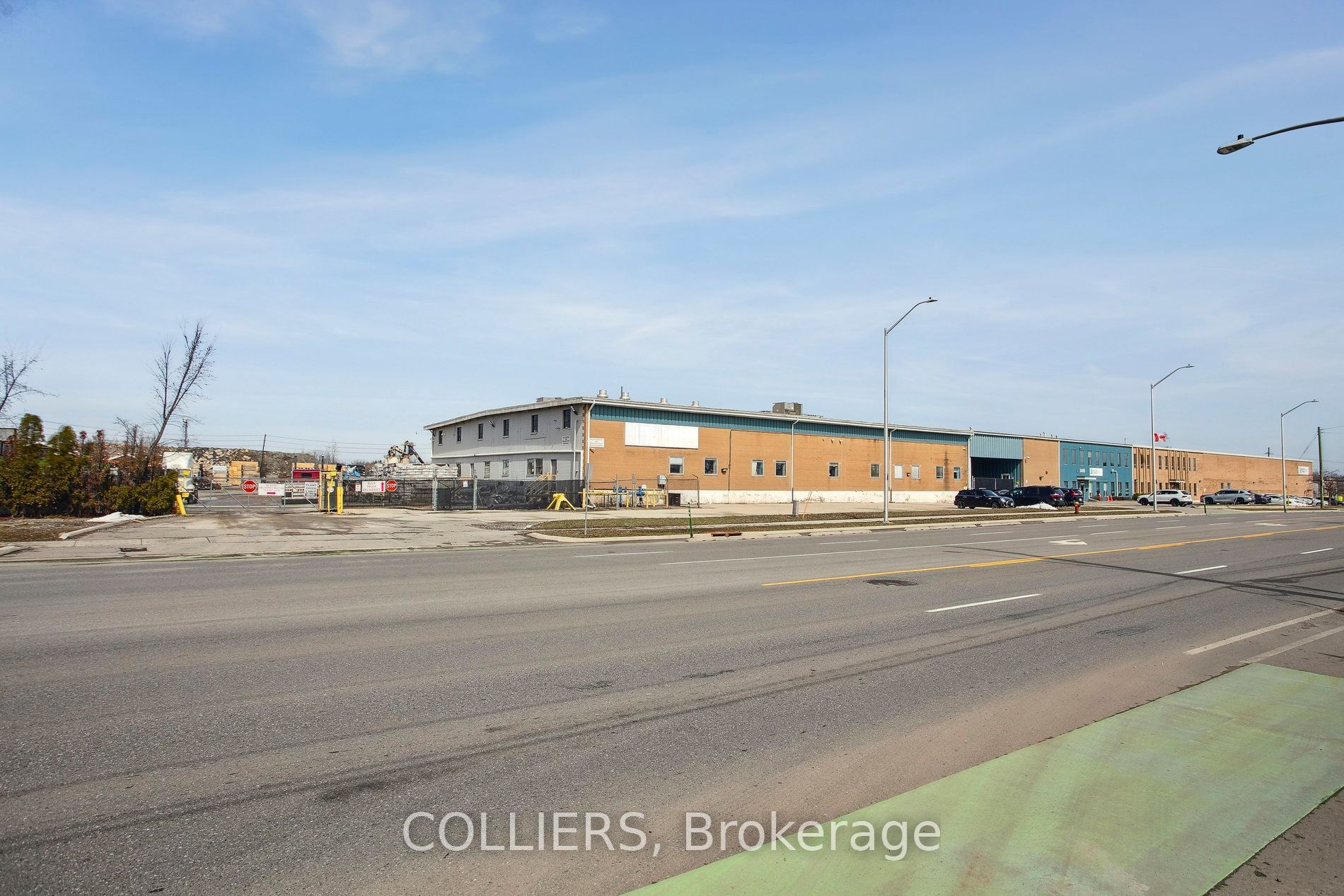 1485 Speers Road Property Photo 2