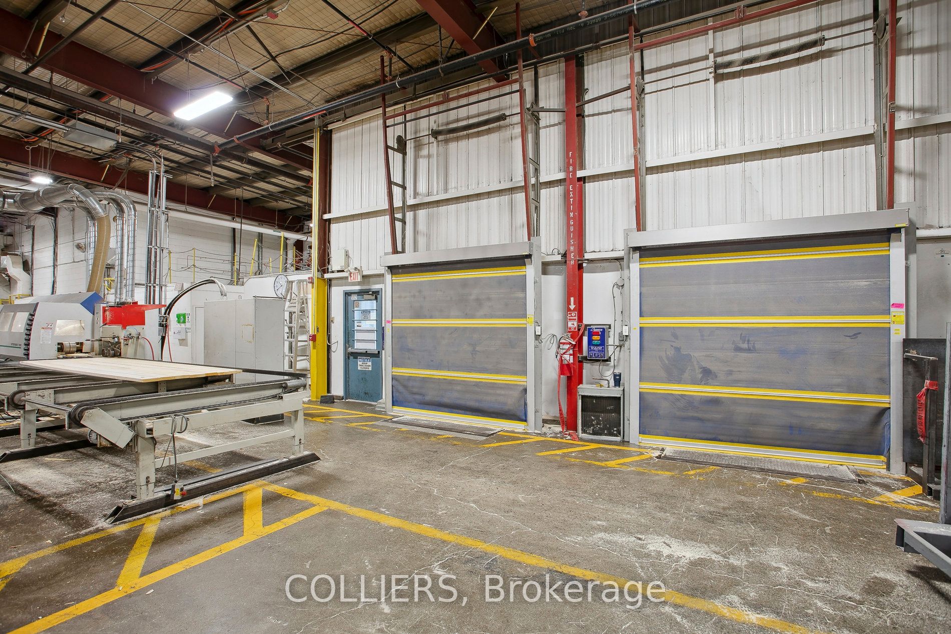 1485 Speers Road Property Photo 14