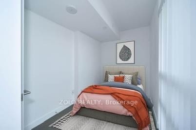 160 Flemington Road 1305 Property Photo 13