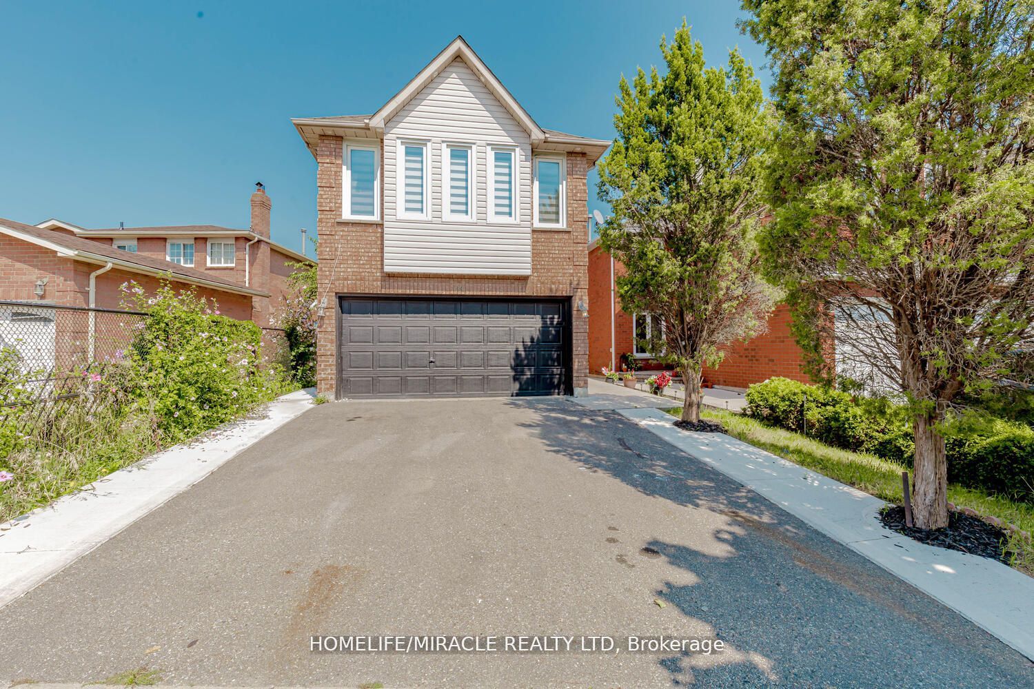 44 Leatherhead Court Property Photo 1