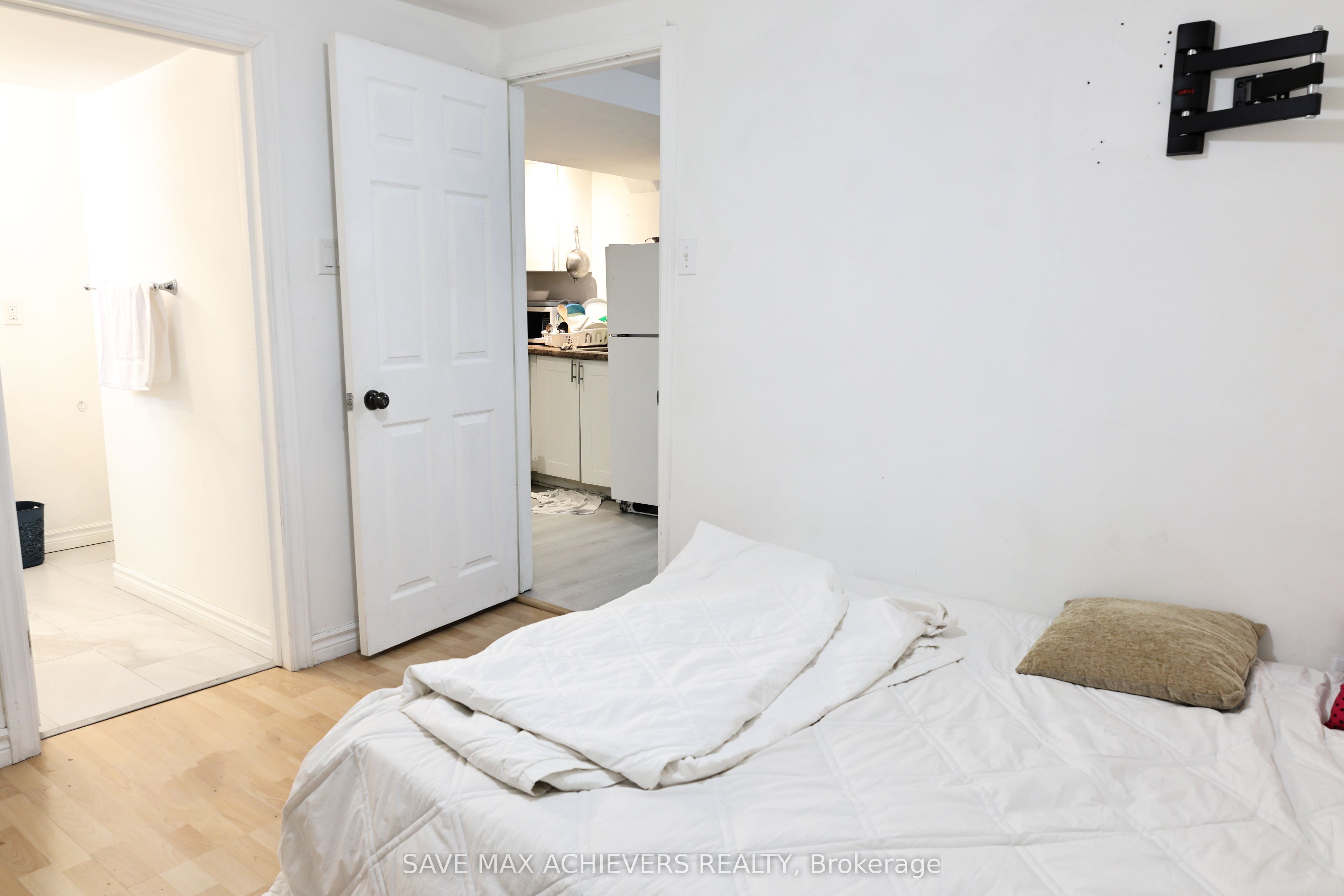 28 Bingham Road Property Photo 41