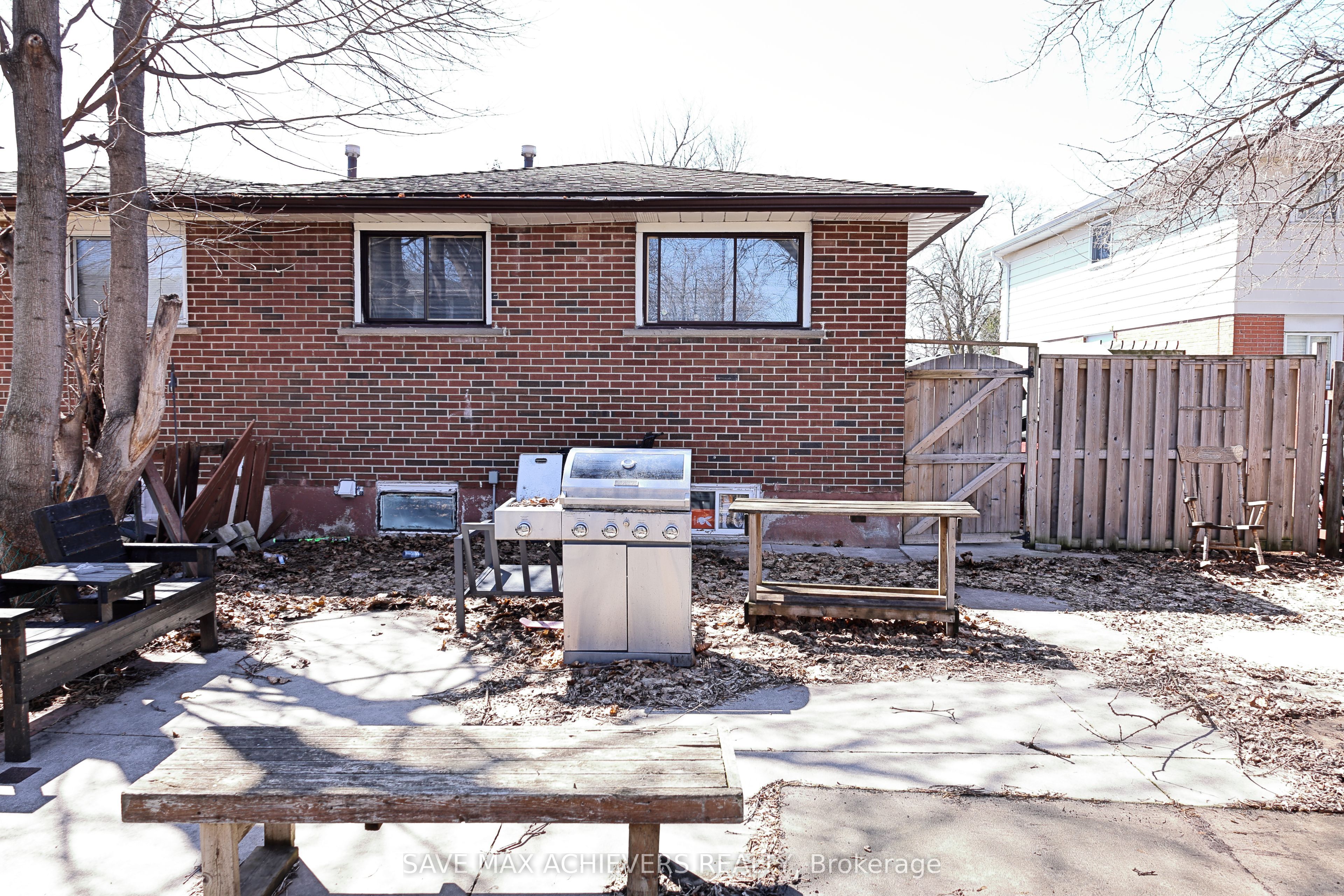 28 Bingham Road Property Photo 46