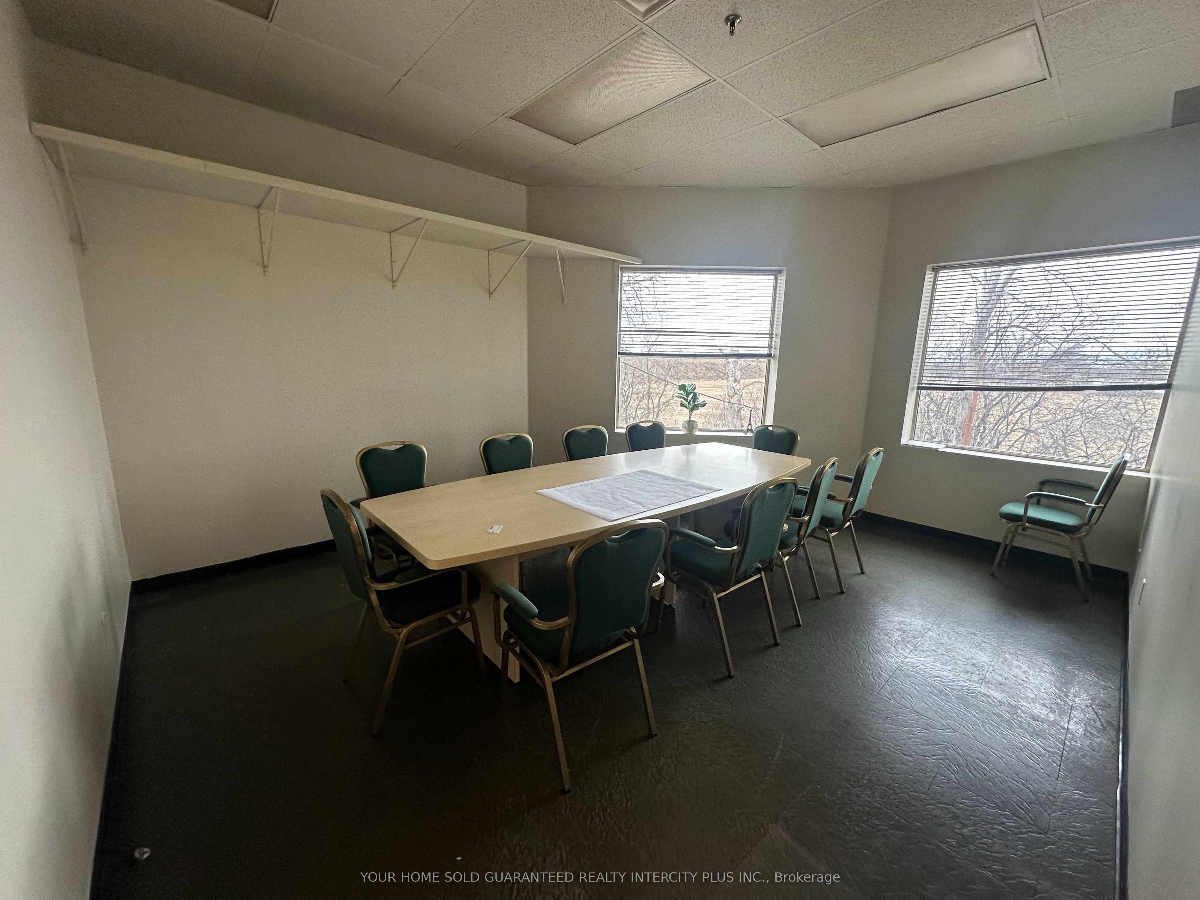 #2 & 3 - 10410 Coleraine Drive Property Photo 11