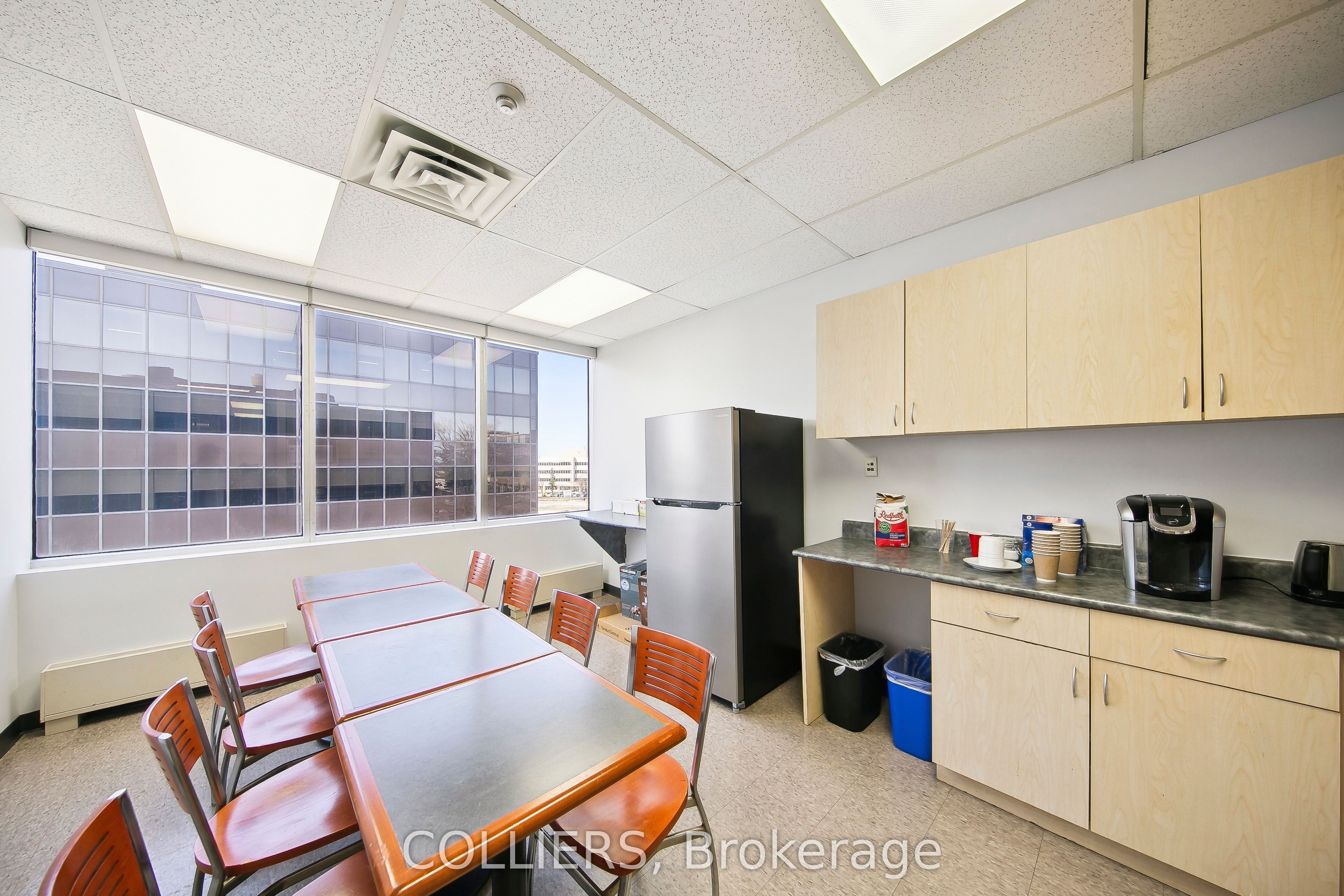 #plaza 4 Property Photo 4
