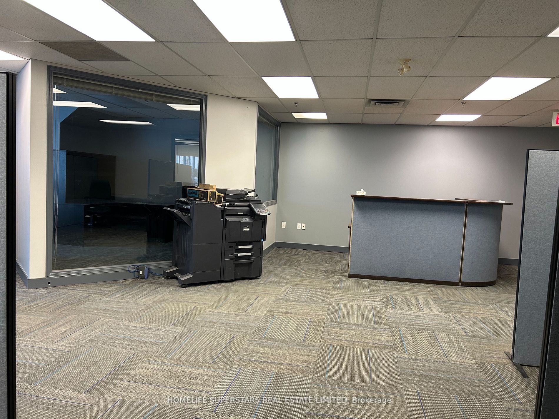 #9-102 - 2600 Skymark Avenue Property Photo 9