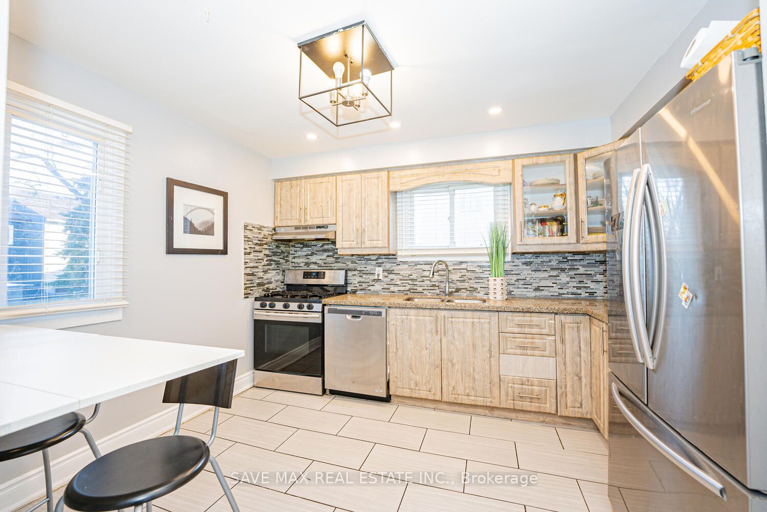 11 Pierpont Place Property Photo 7