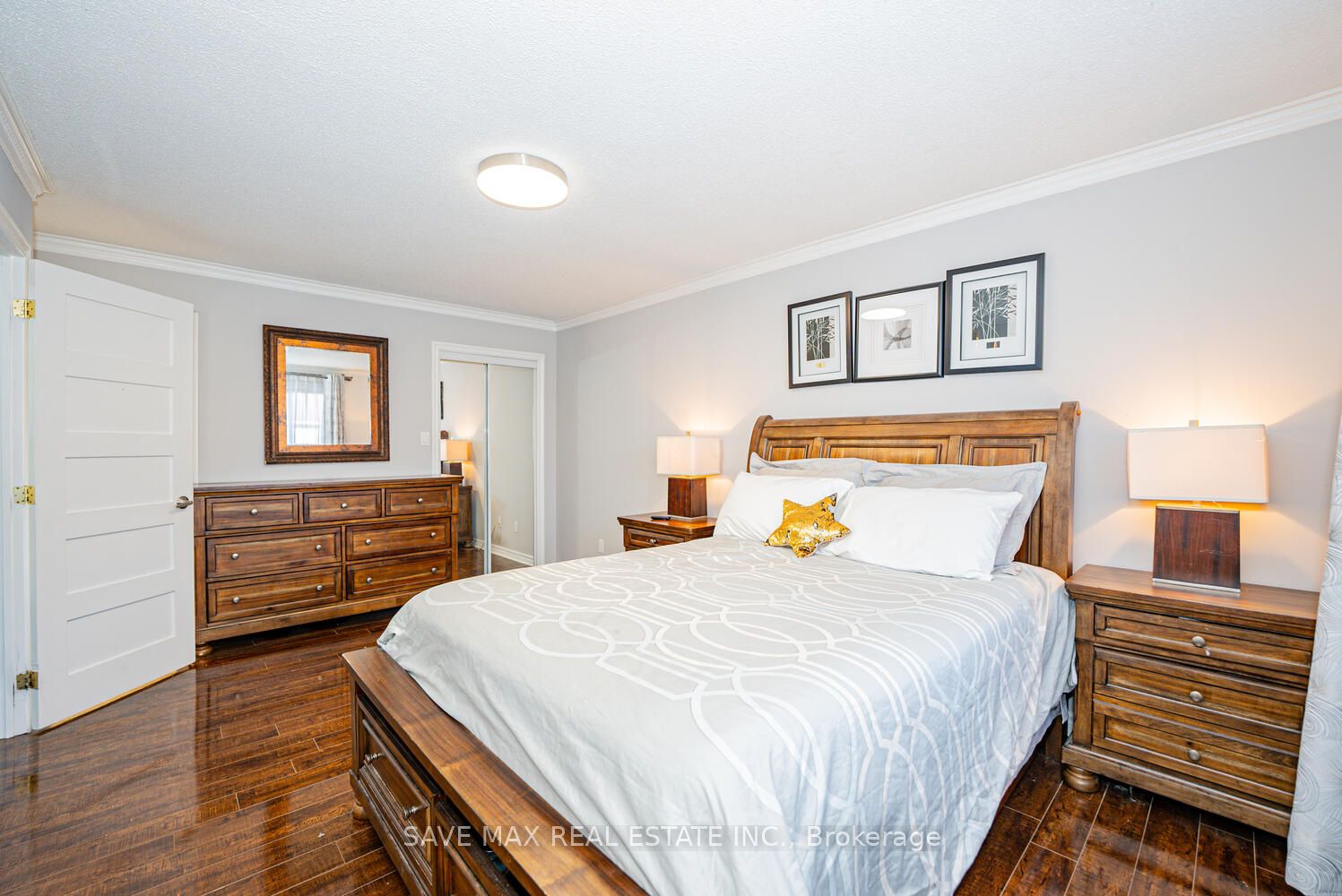 11 Pierpont Place Property Photo 13