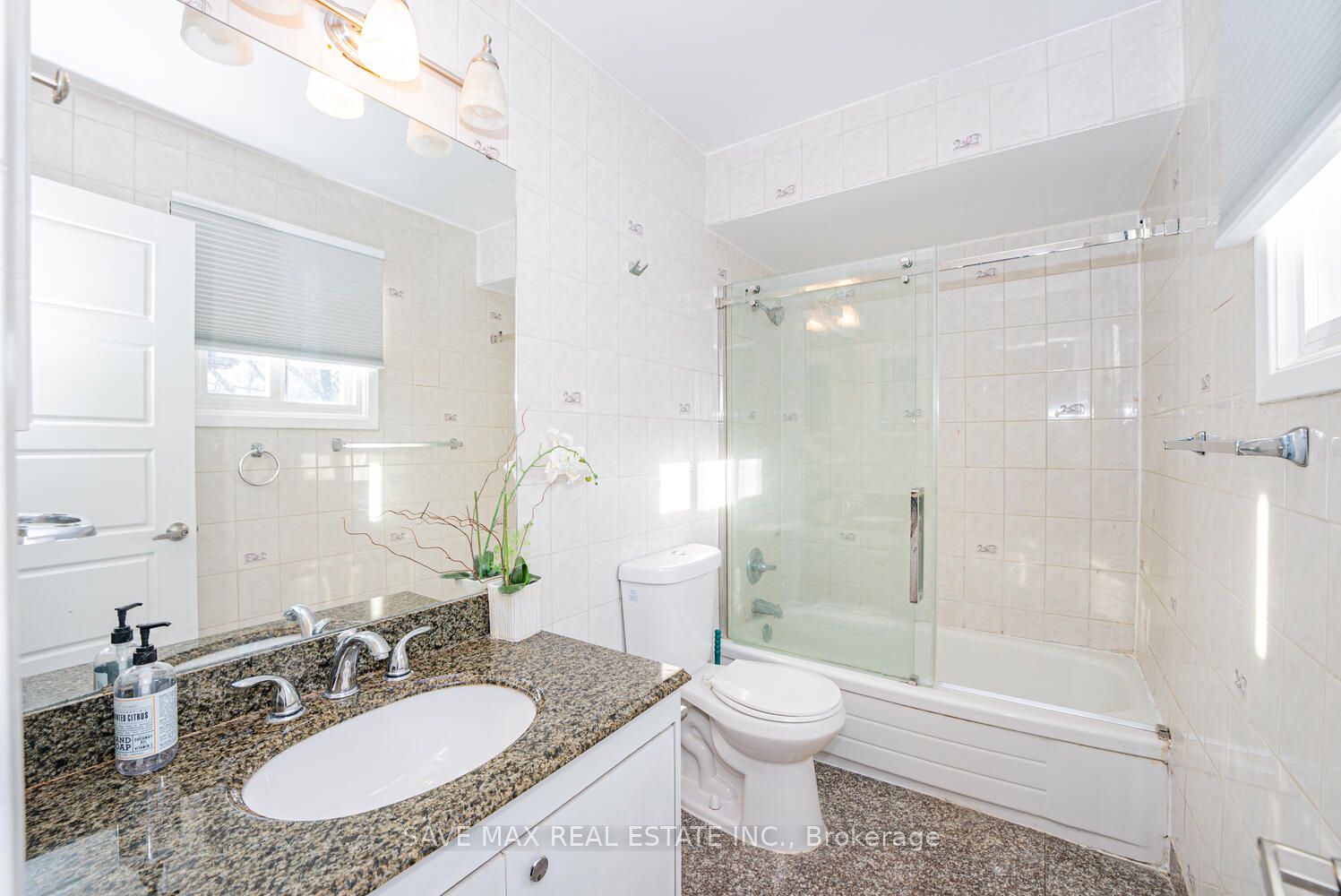11 Pierpont Place Property Photo 19