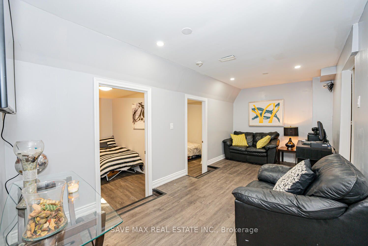 11 Pierpont Place Property Photo 22