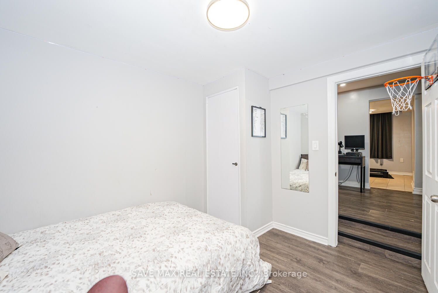 11 Pierpont Place Property Photo 27