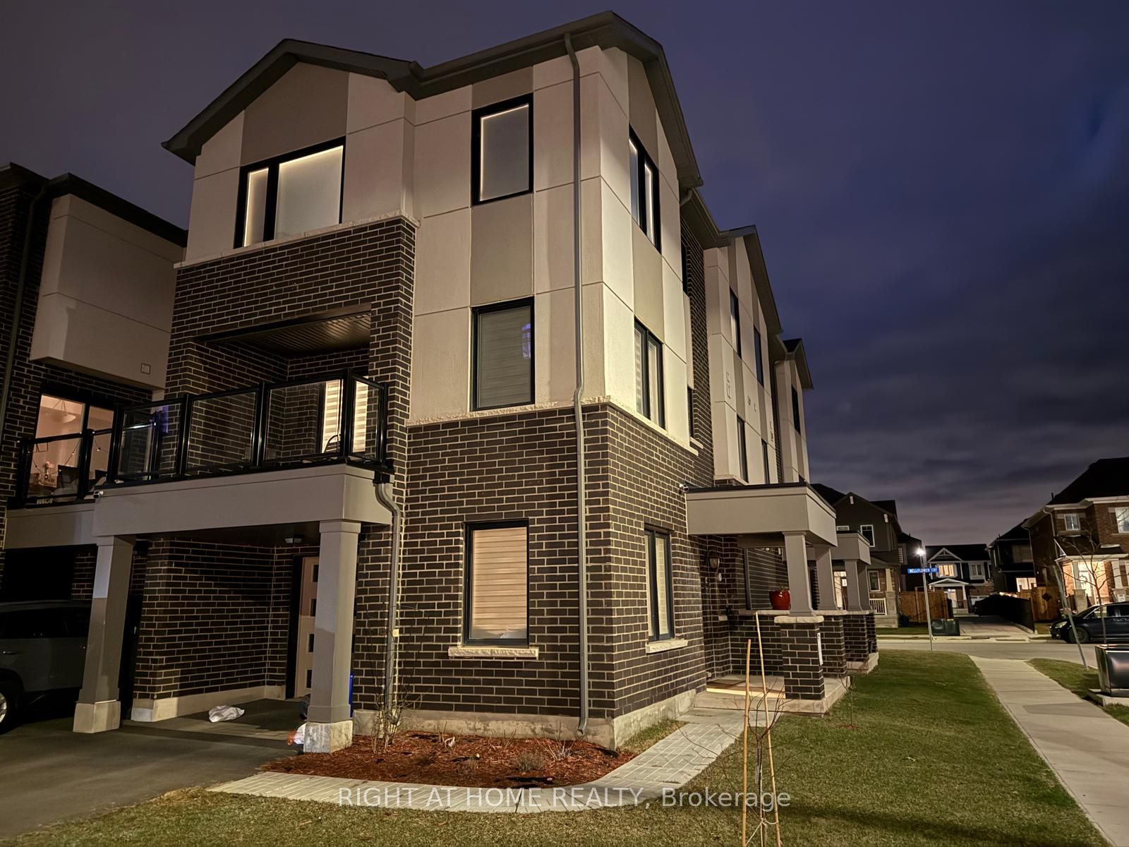 454 Bellflower Court Property Photo
