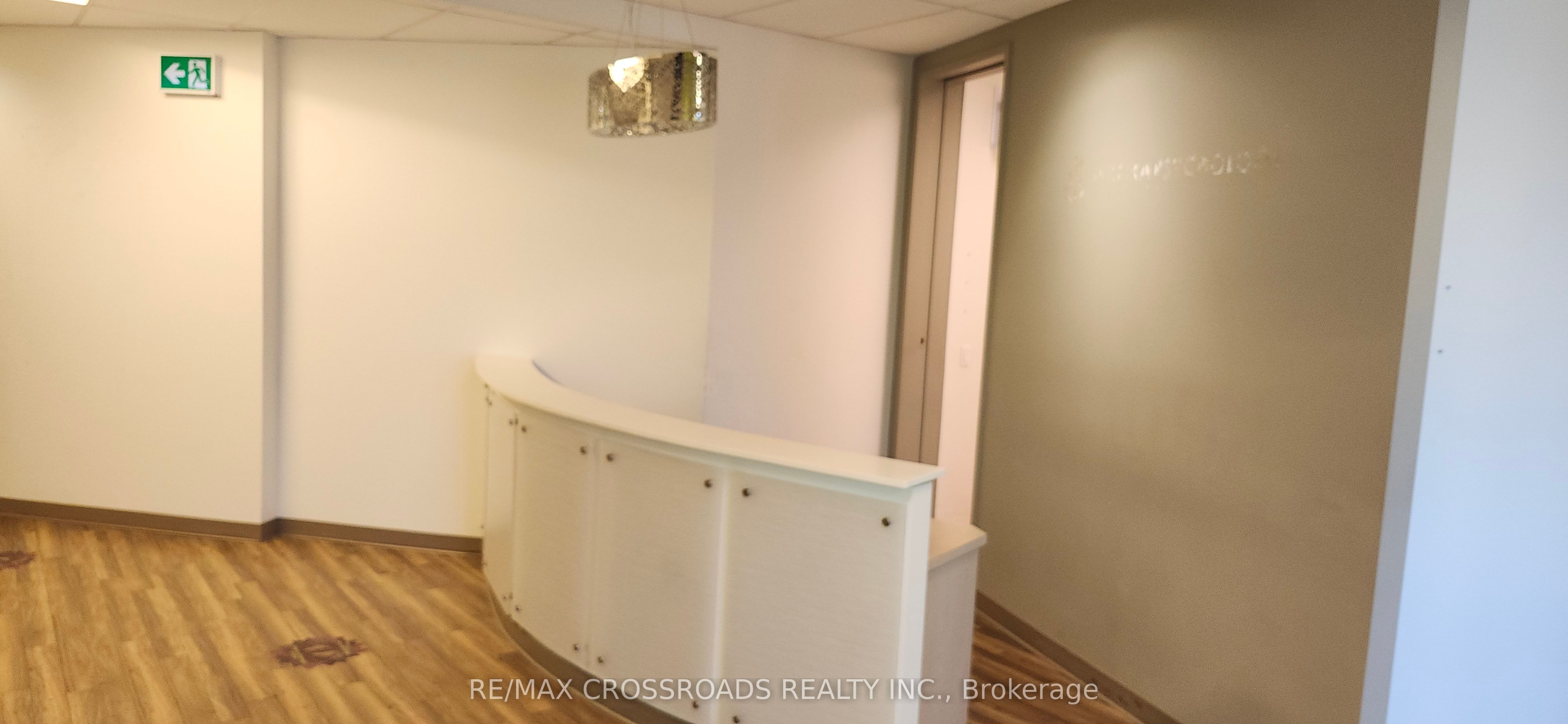 #304 - 7900 Hurontario Street Property Photo 5