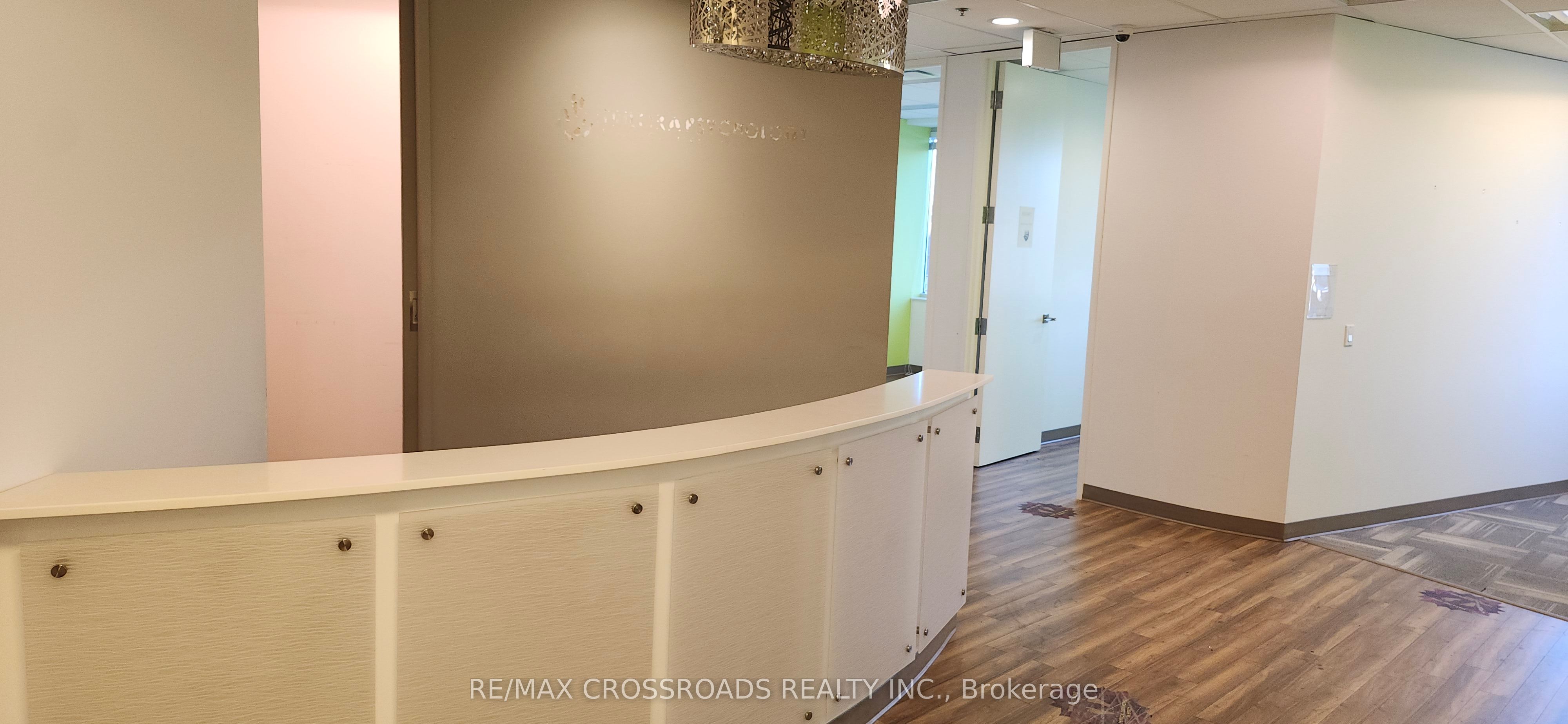 #304 - 7900 Hurontario Street Property Photo 6
