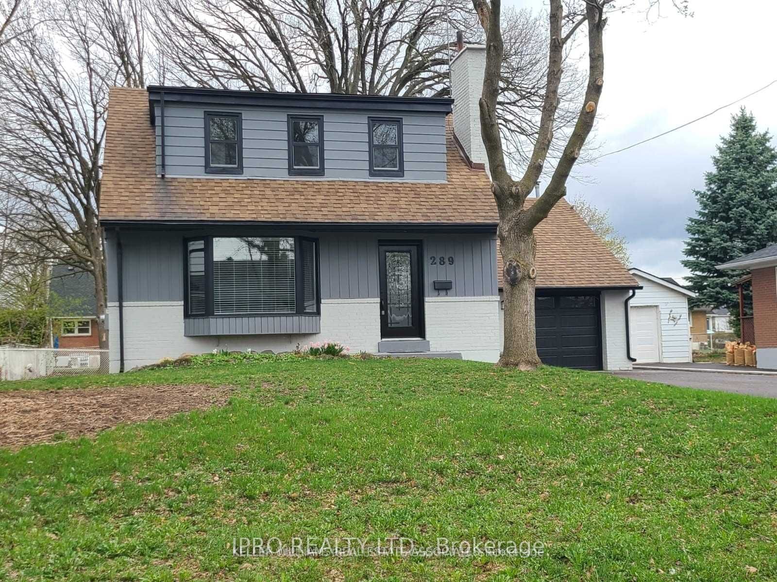 289 Elmwood Crescent Property Photo