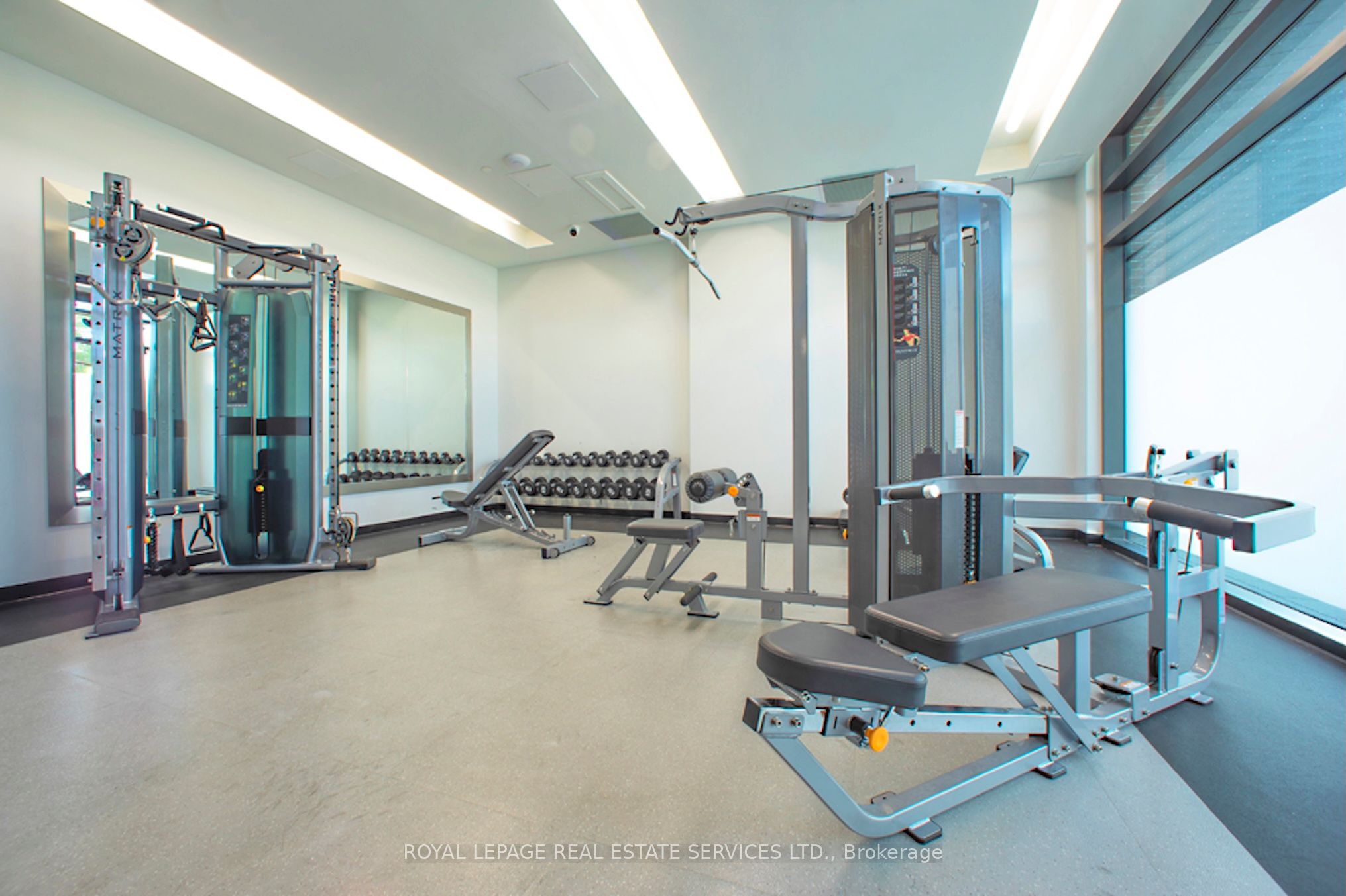 #415 - 3385 Dundas Street Property Photo 12