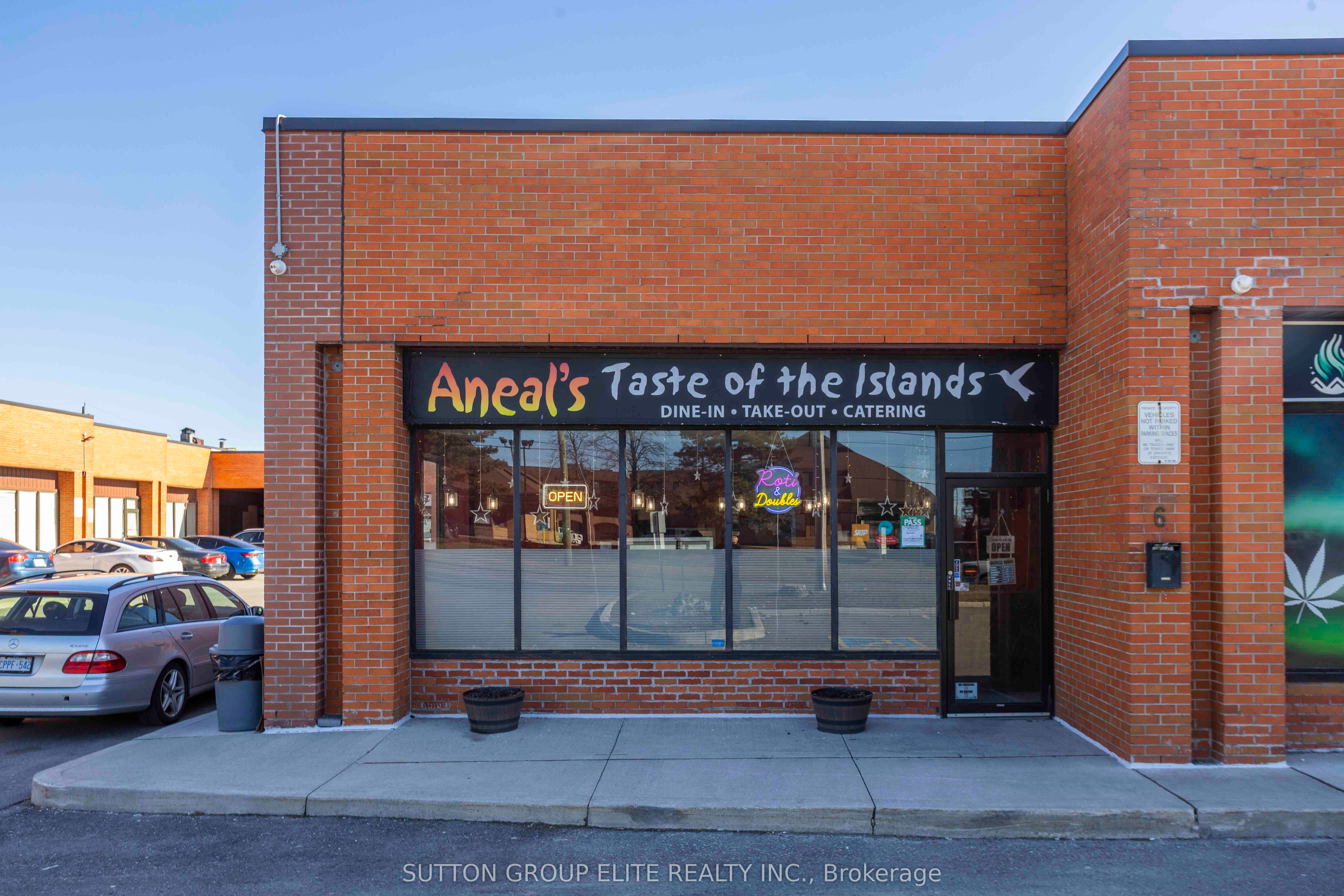 #6 - 4801 Steeles Avenue Property Photo 2
