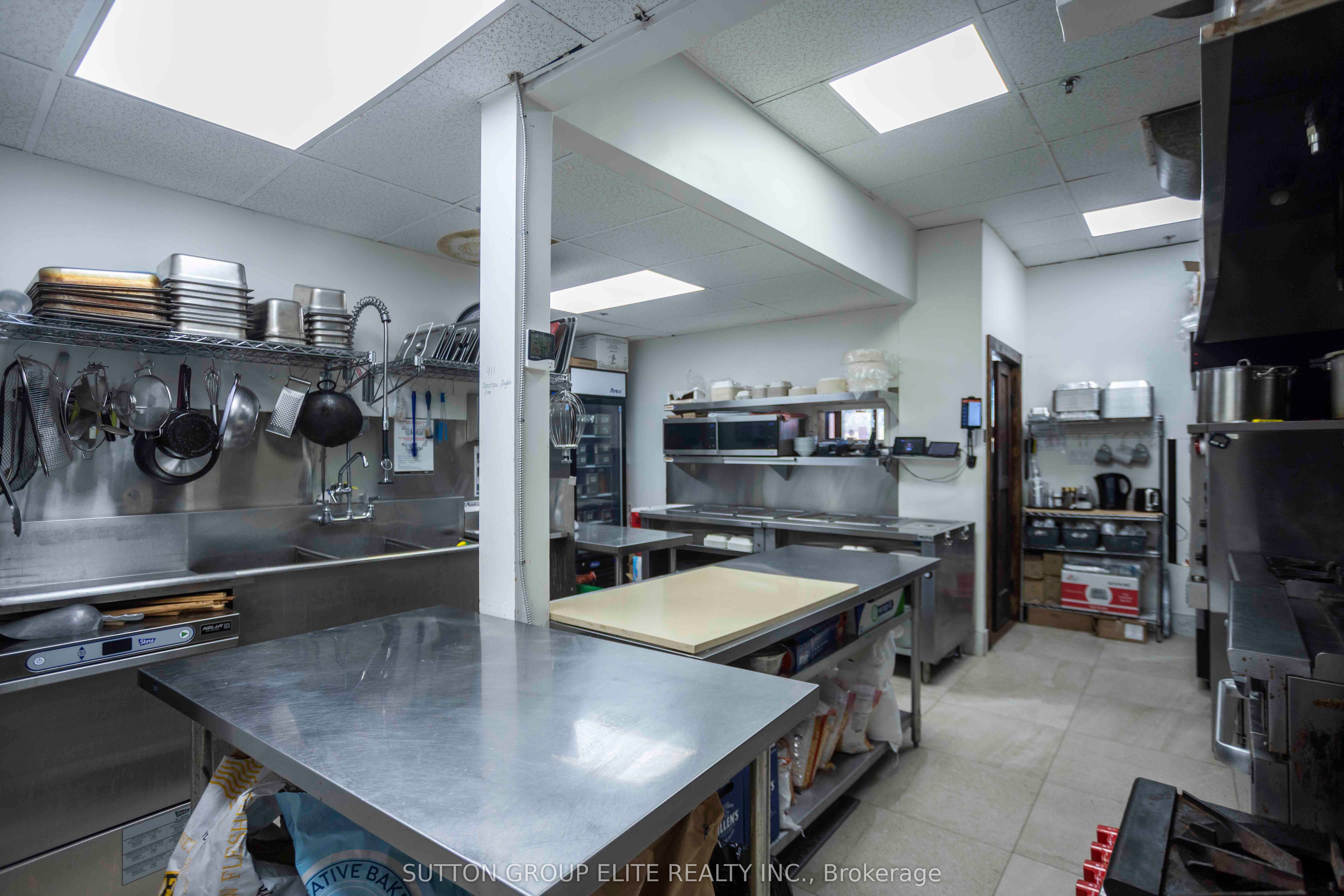 #6 - 4801 Steeles Avenue Property Photo 3