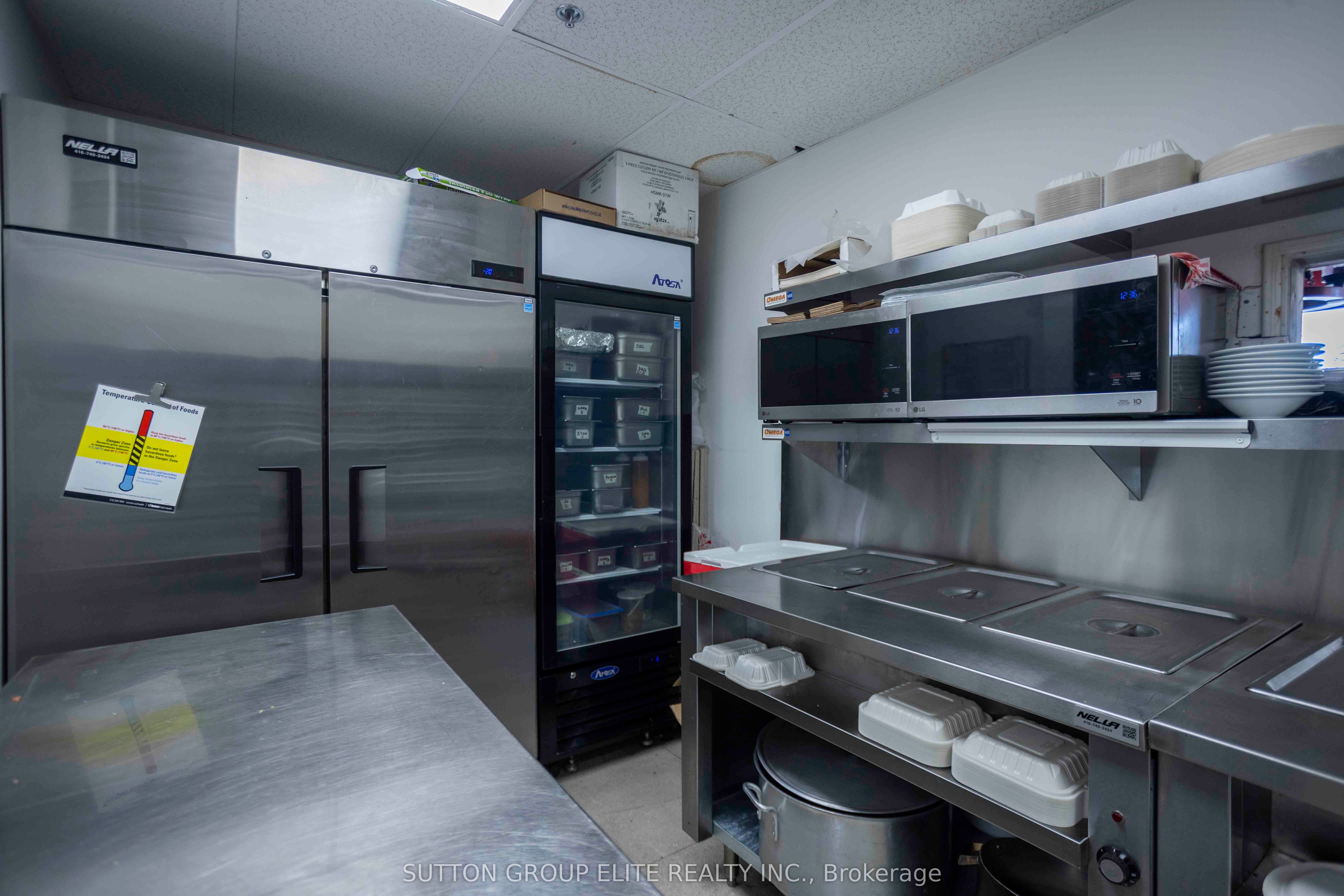 #6 - 4801 Steeles Avenue Property Photo 8