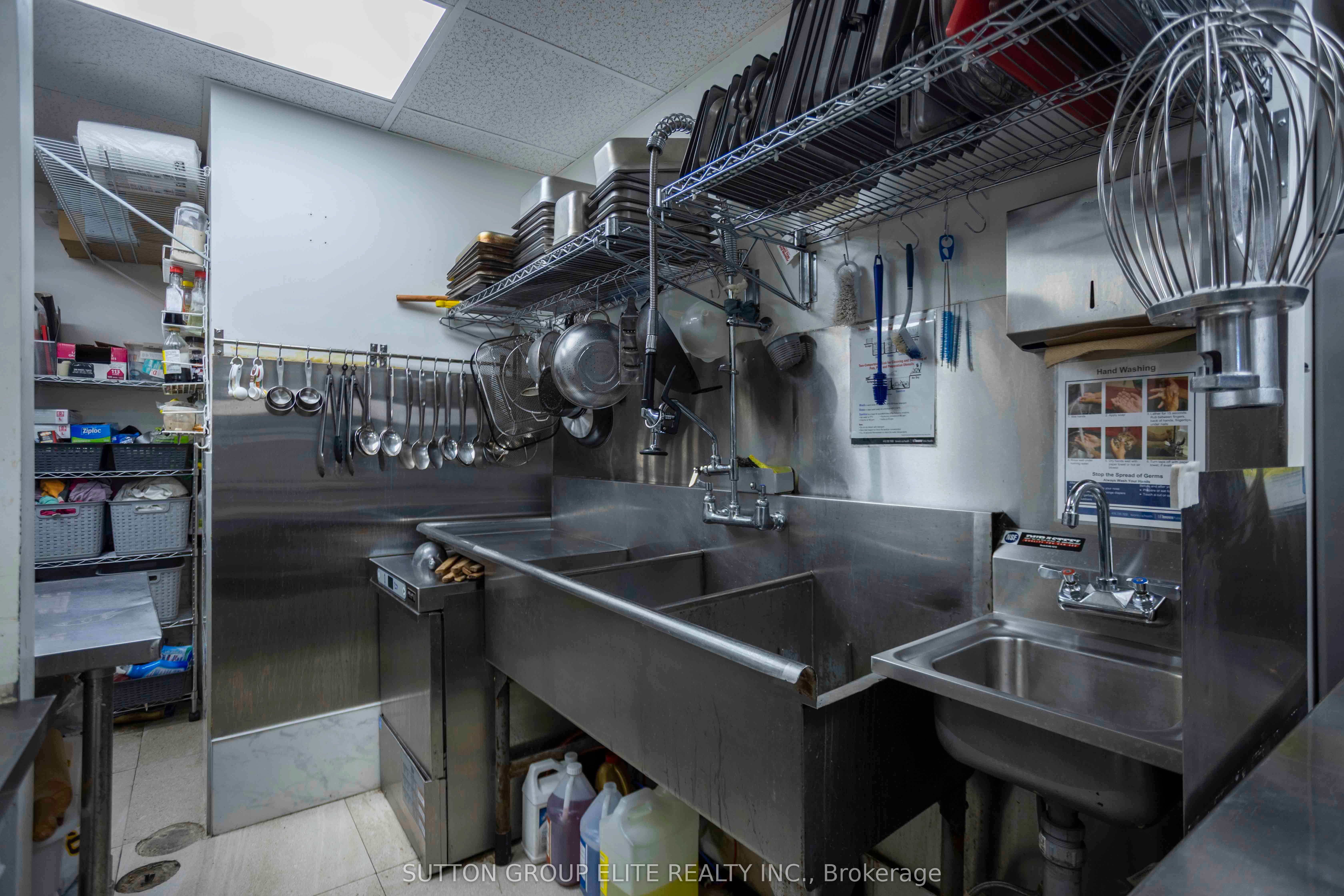 #6 - 4801 Steeles Avenue Property Photo 9