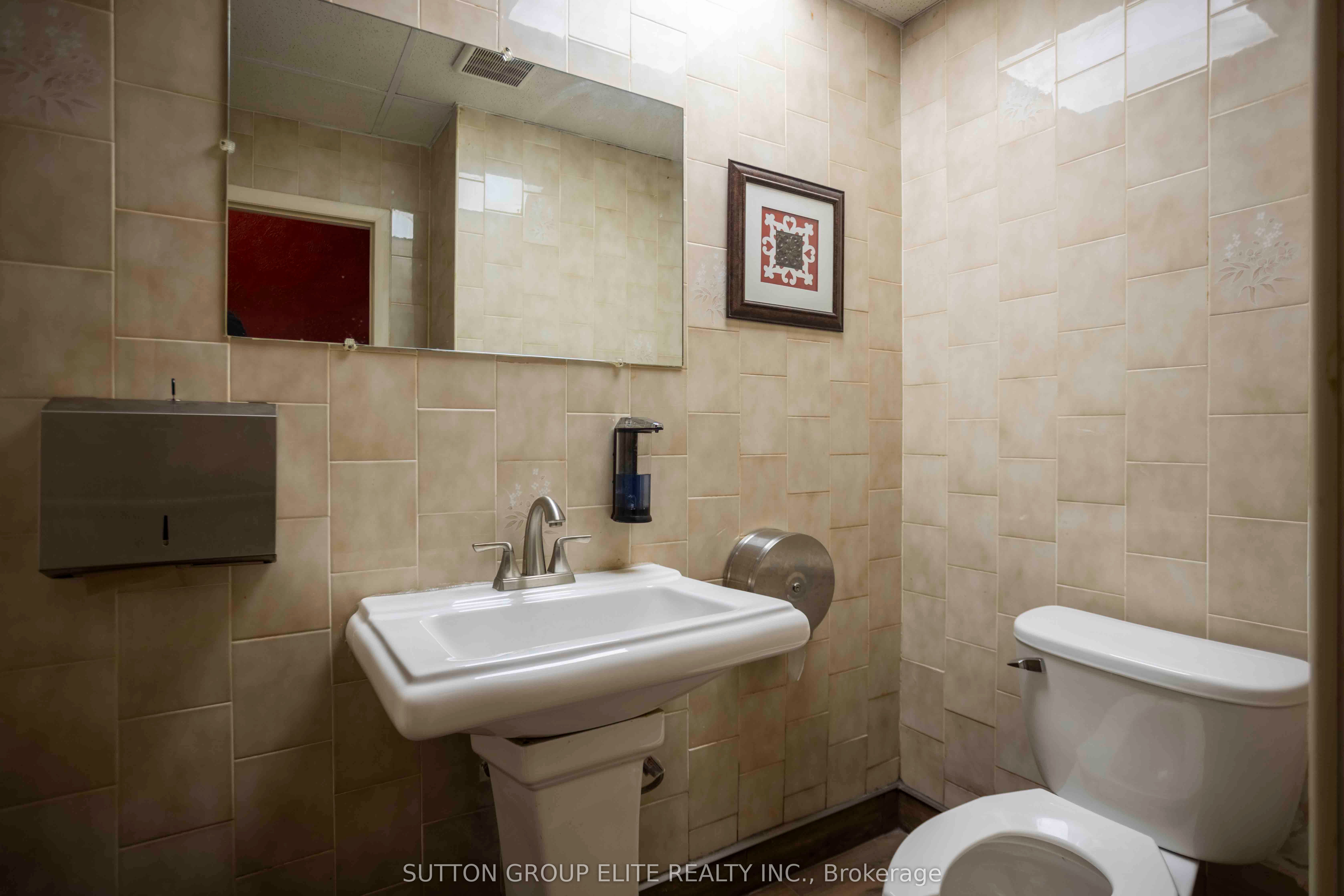 #6 - 4801 Steeles Avenue Property Photo 20