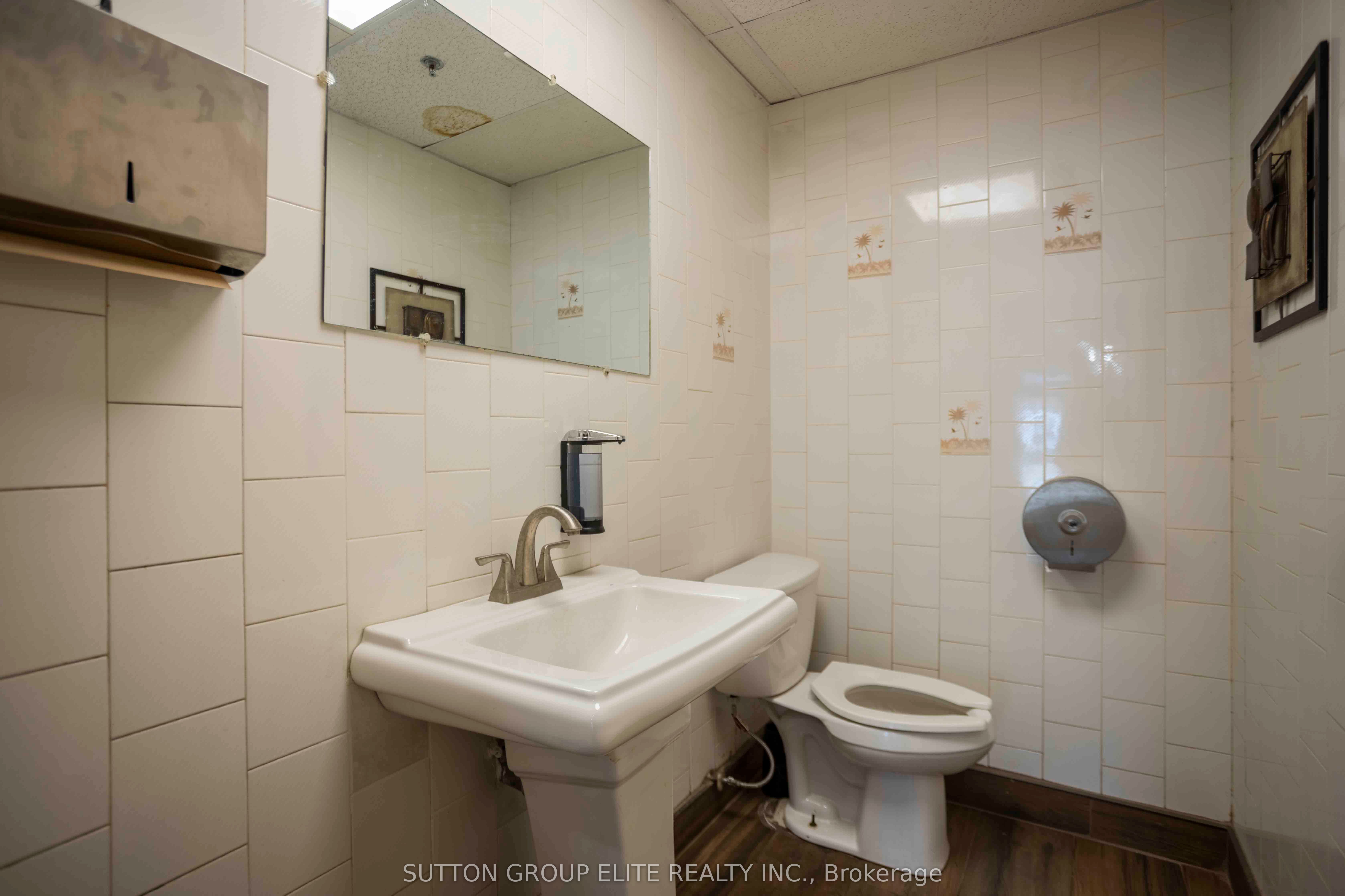 #6 - 4801 Steeles Avenue Property Photo 21