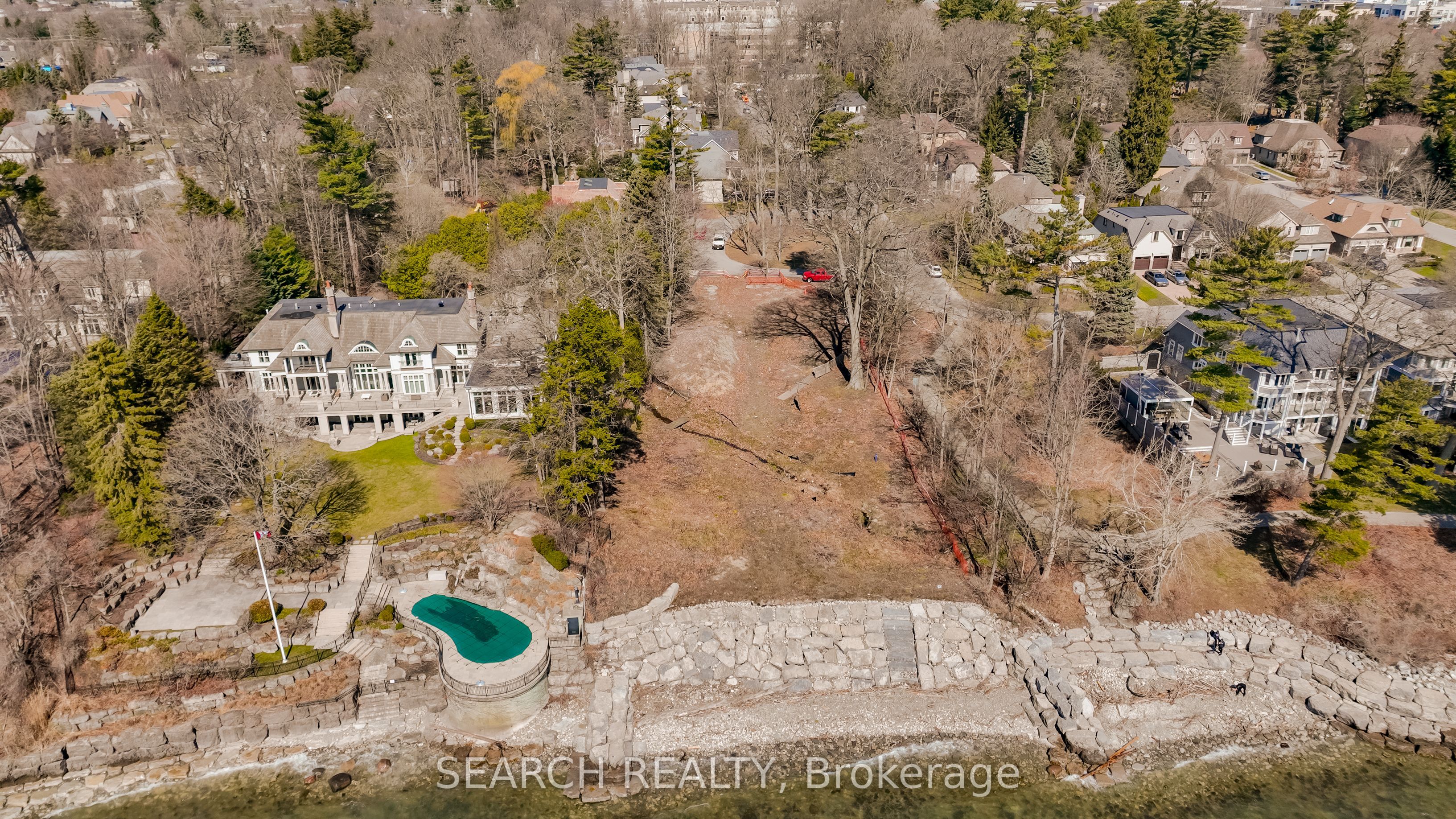 26 Holyrood Avenue Property Photo 14