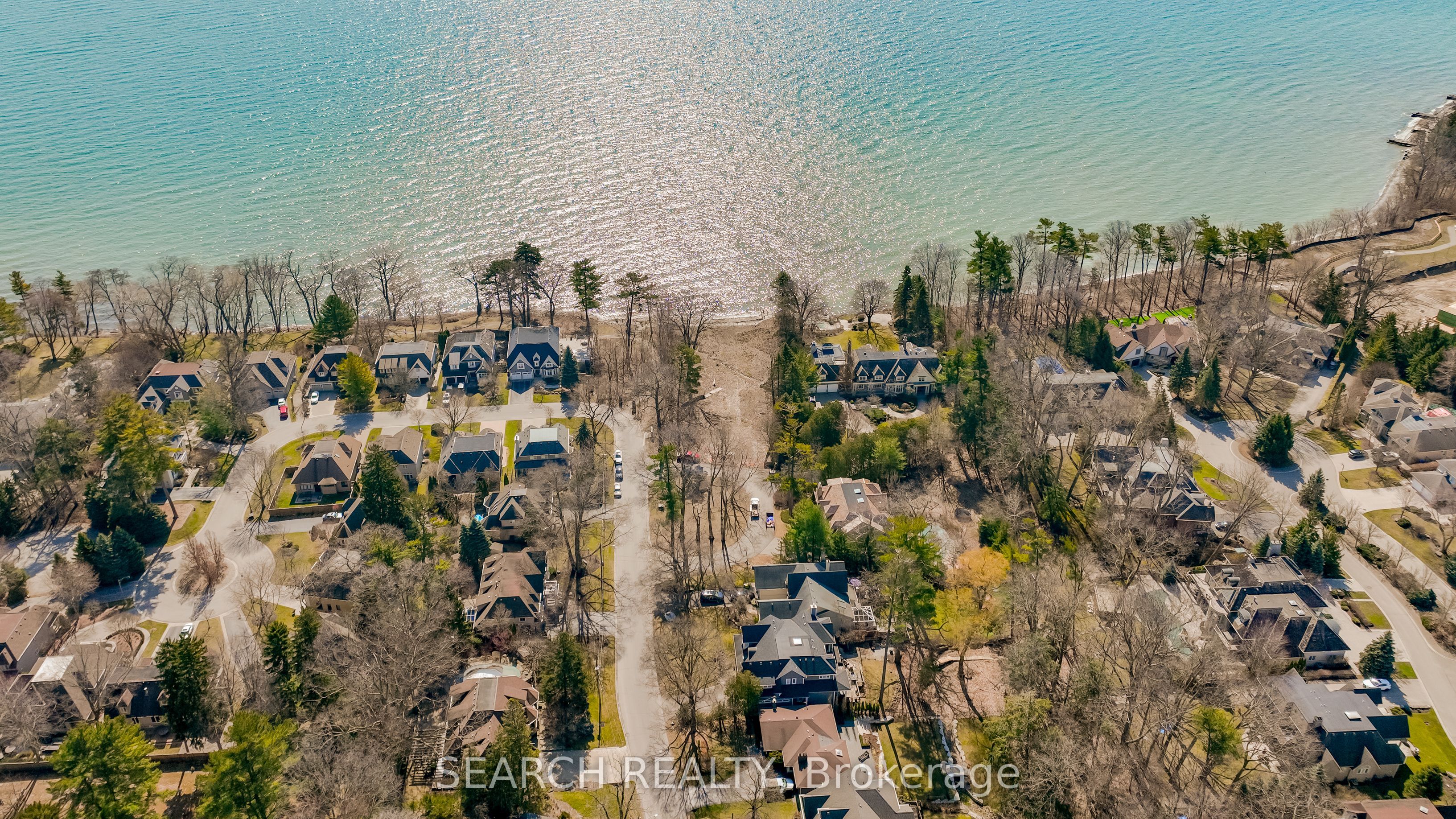 26 Holyrood Avenue Property Photo 17