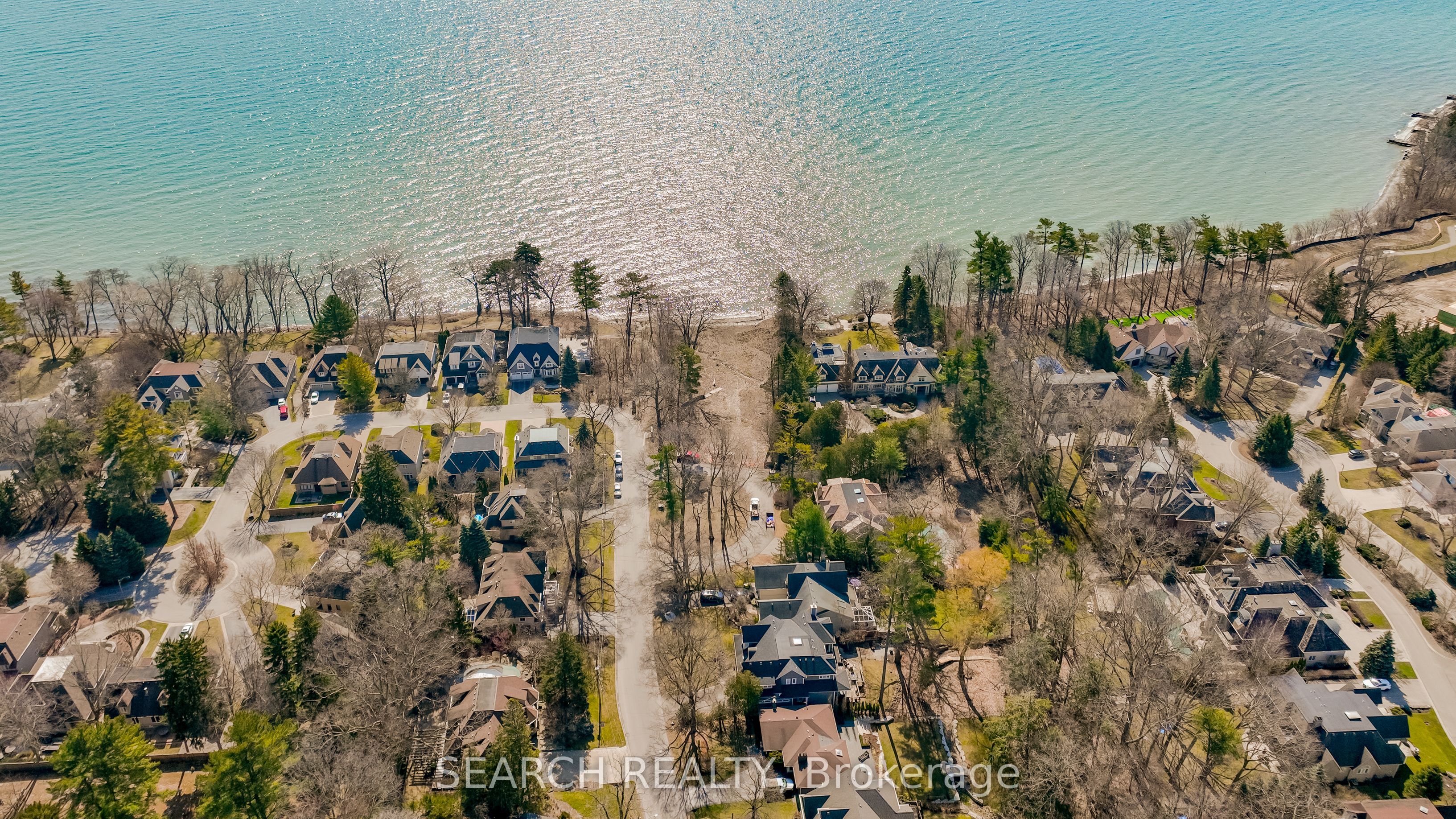 26 Holyrood Avenue Property Photo 27