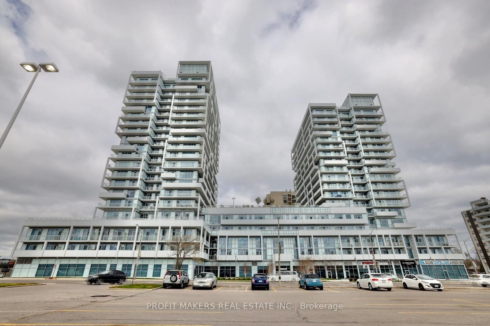 #1611 - 65 Speers Road Property Photo