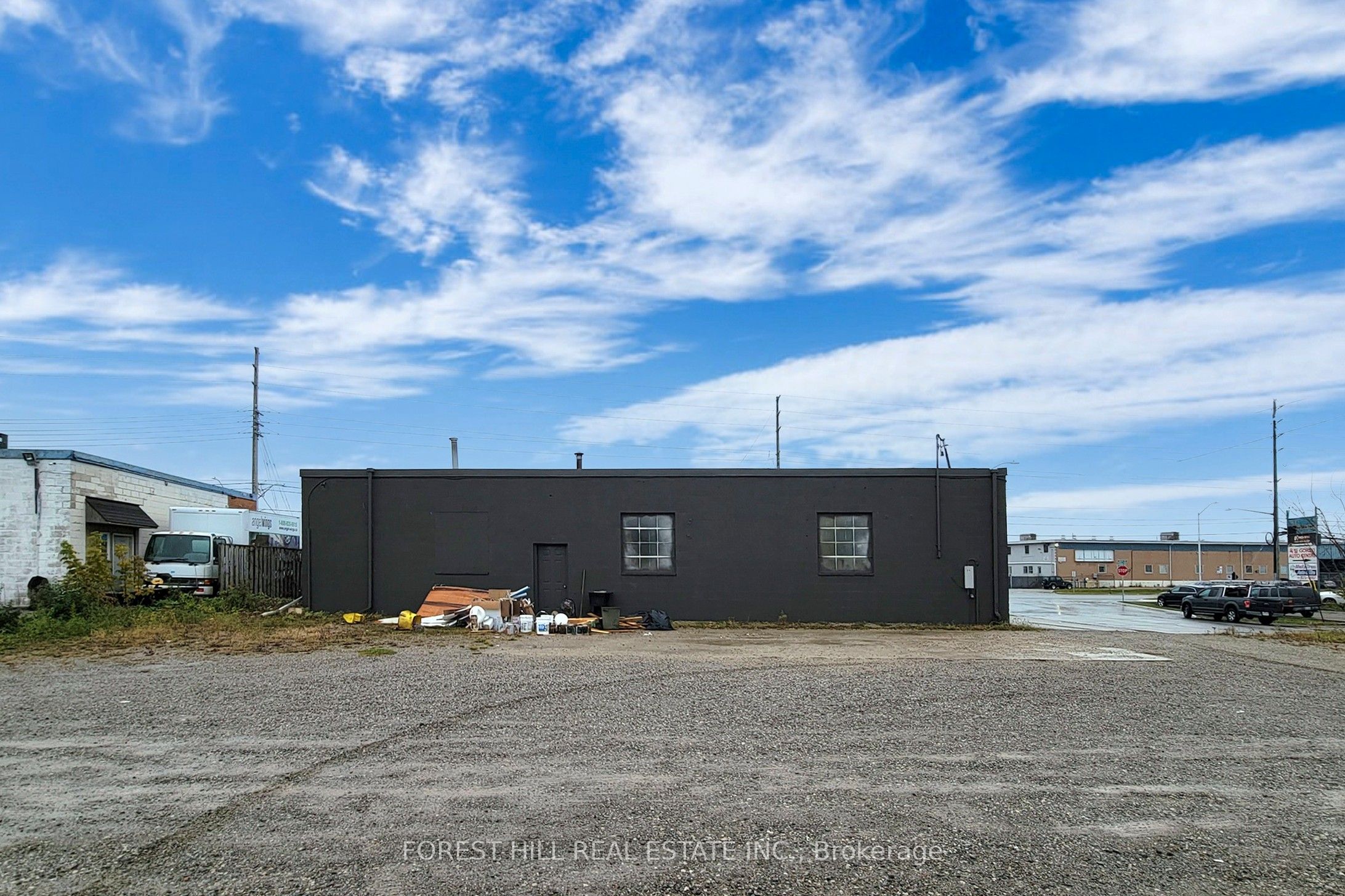 1502 Speers Road Property Photo