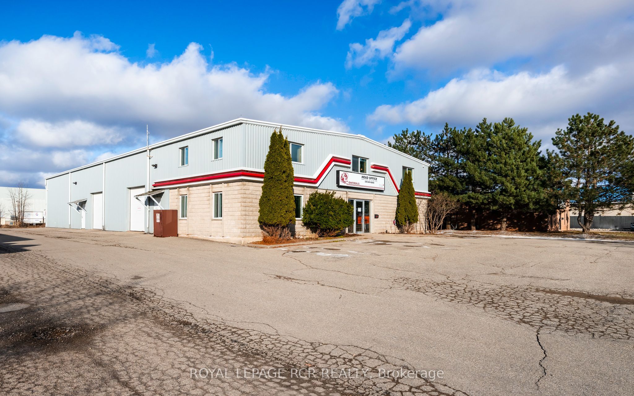 17 Stewart Court Property Photo 11