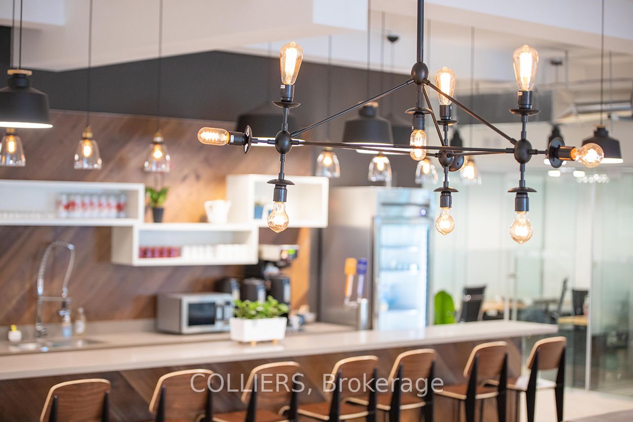 #101 - 146 Thirtieth Street Property Photo 2