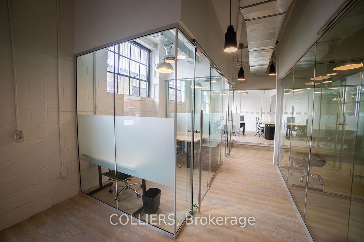 #101 - 146 Thirtieth Street Property Photo 5