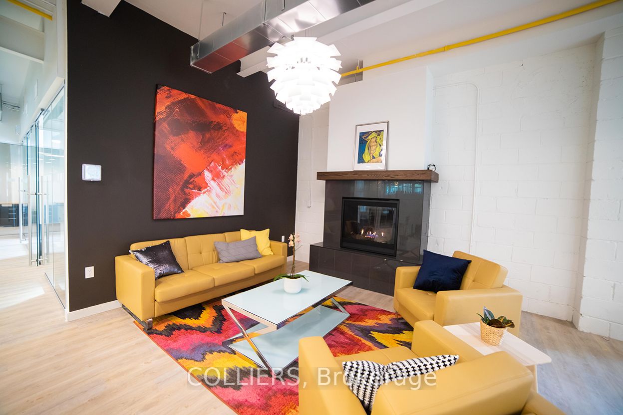 #101 - 146 Thirtieth Street Property Photo 6