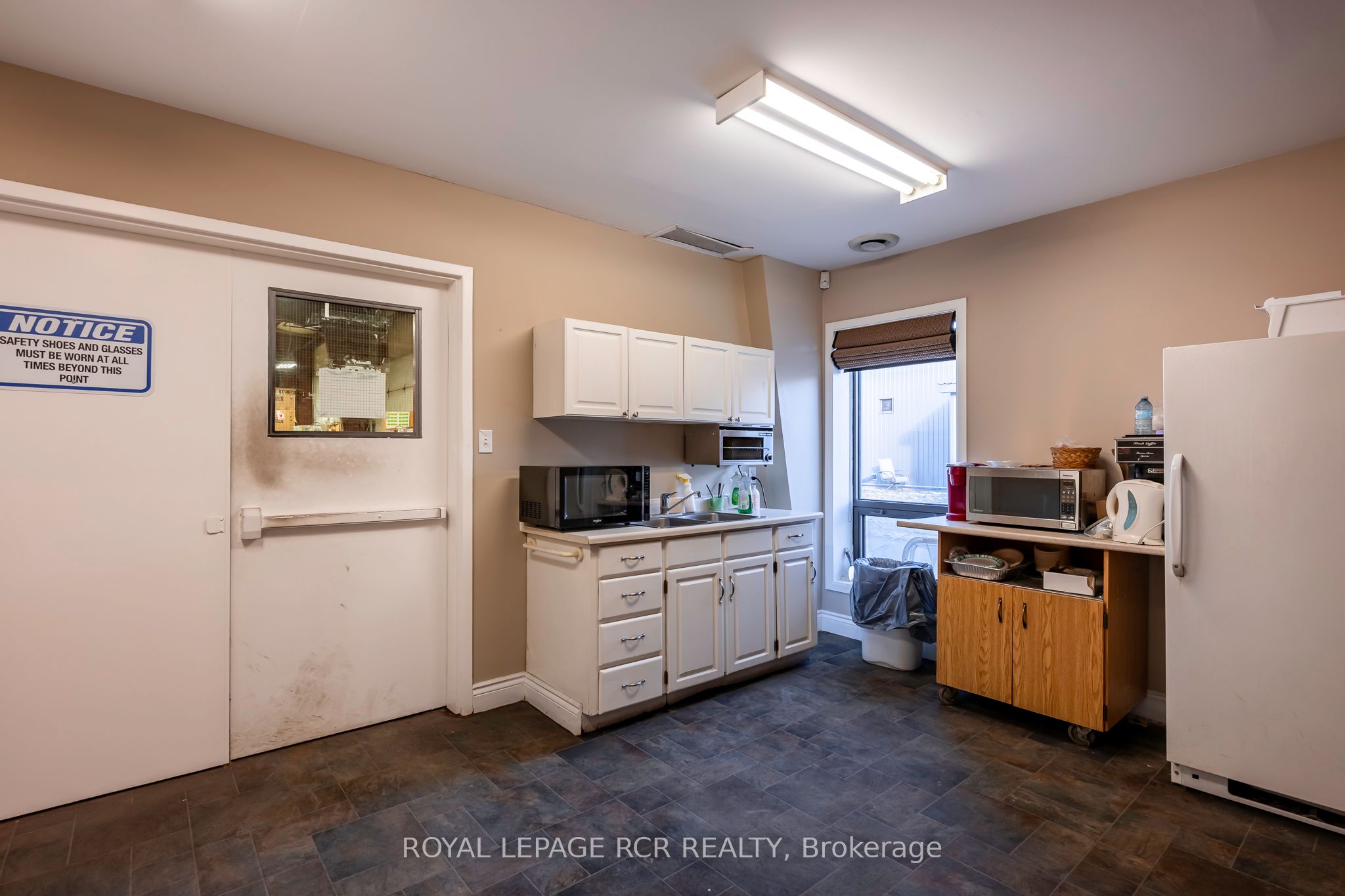 21 Stewart Court Property Photo 21