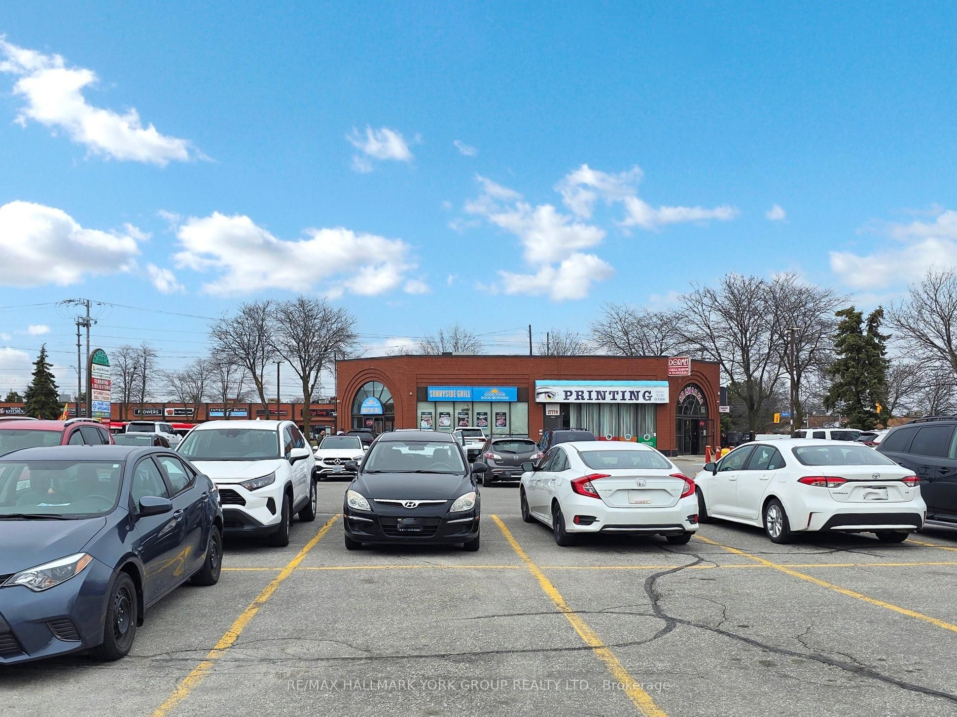 2777 Steeles Avenue Property Photo 28