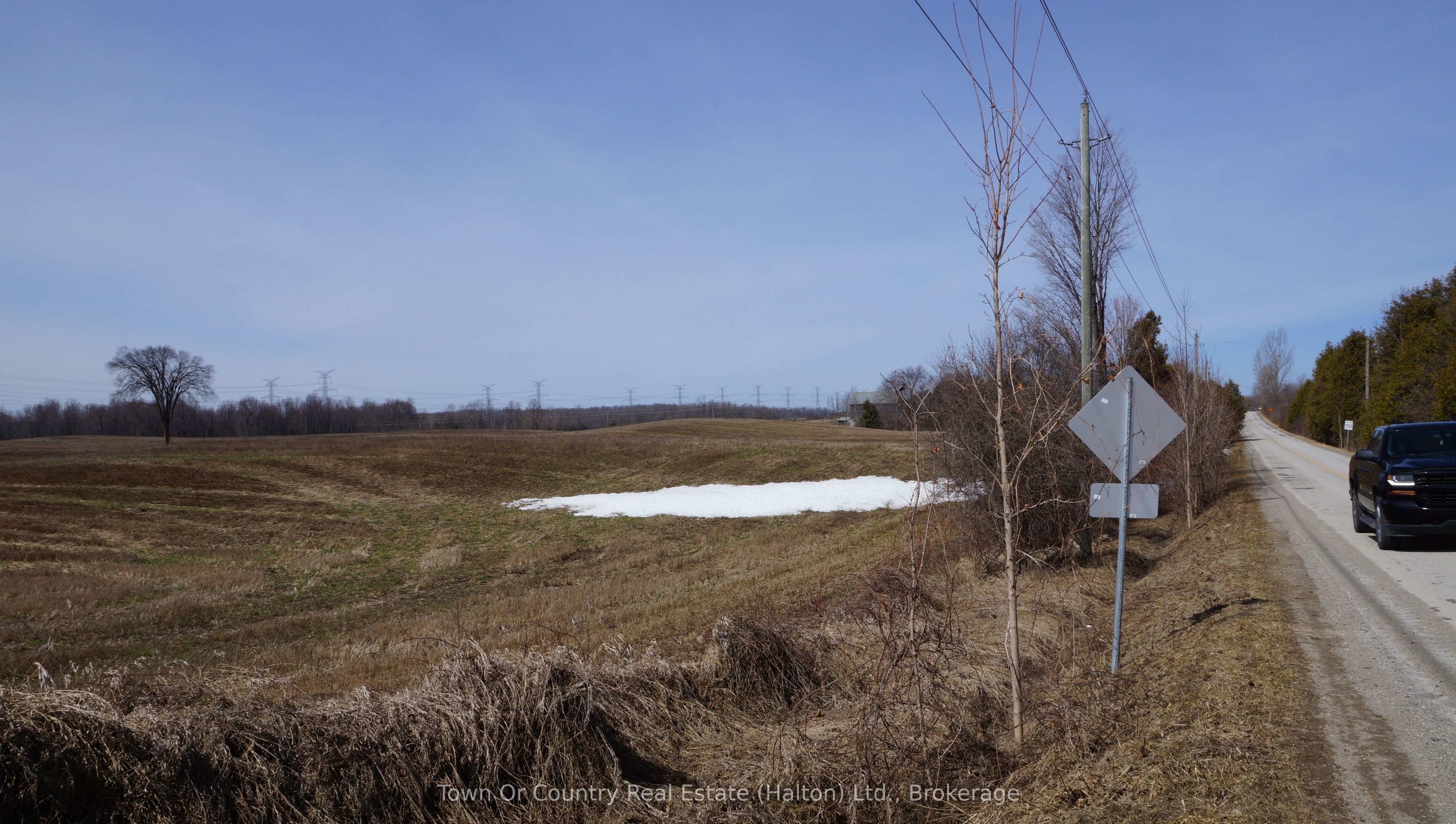 10894 32 Sideroad Property Photo 7