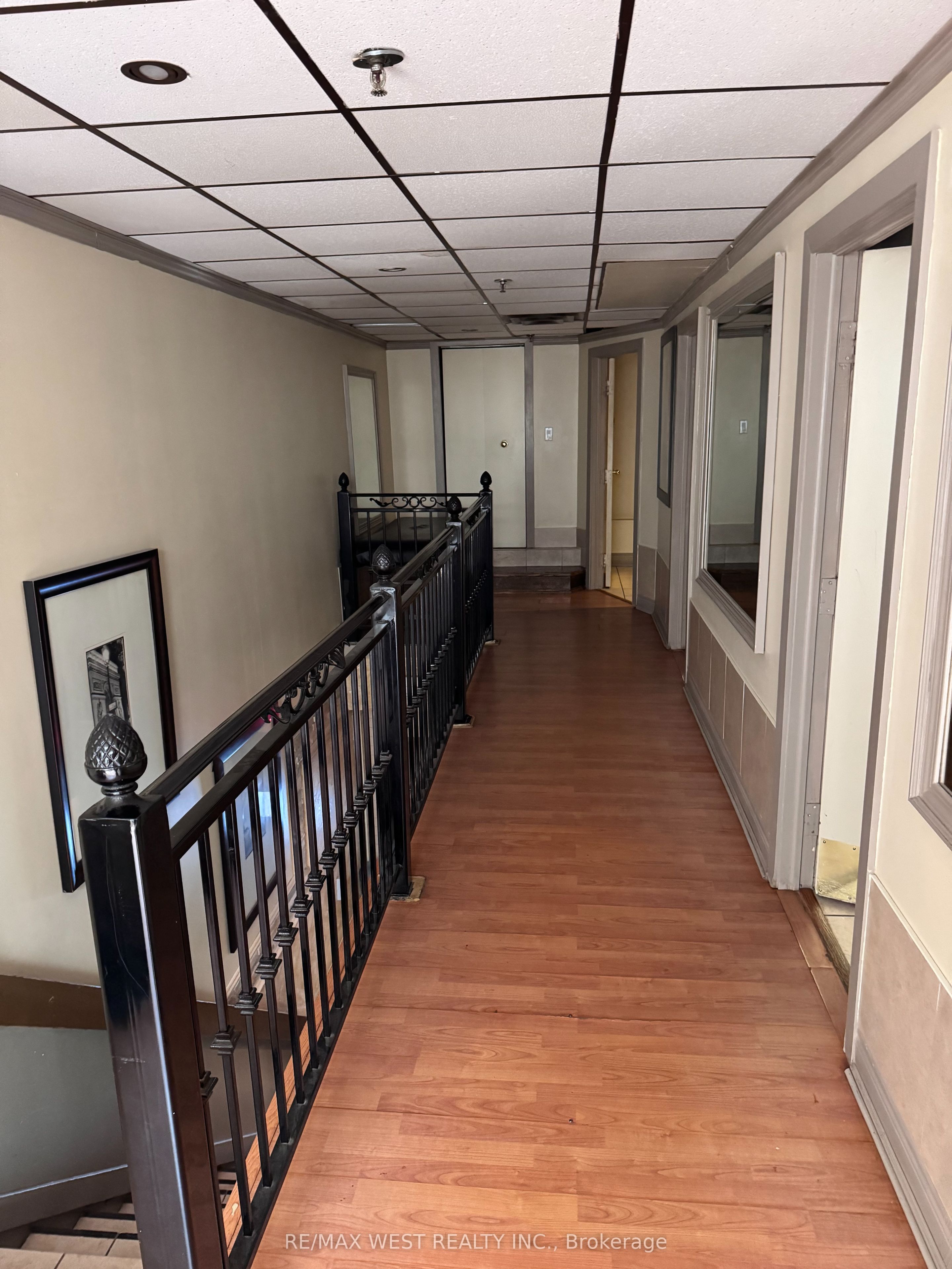 #unit 14 - 1270 Finch Avenue Property Photo 9