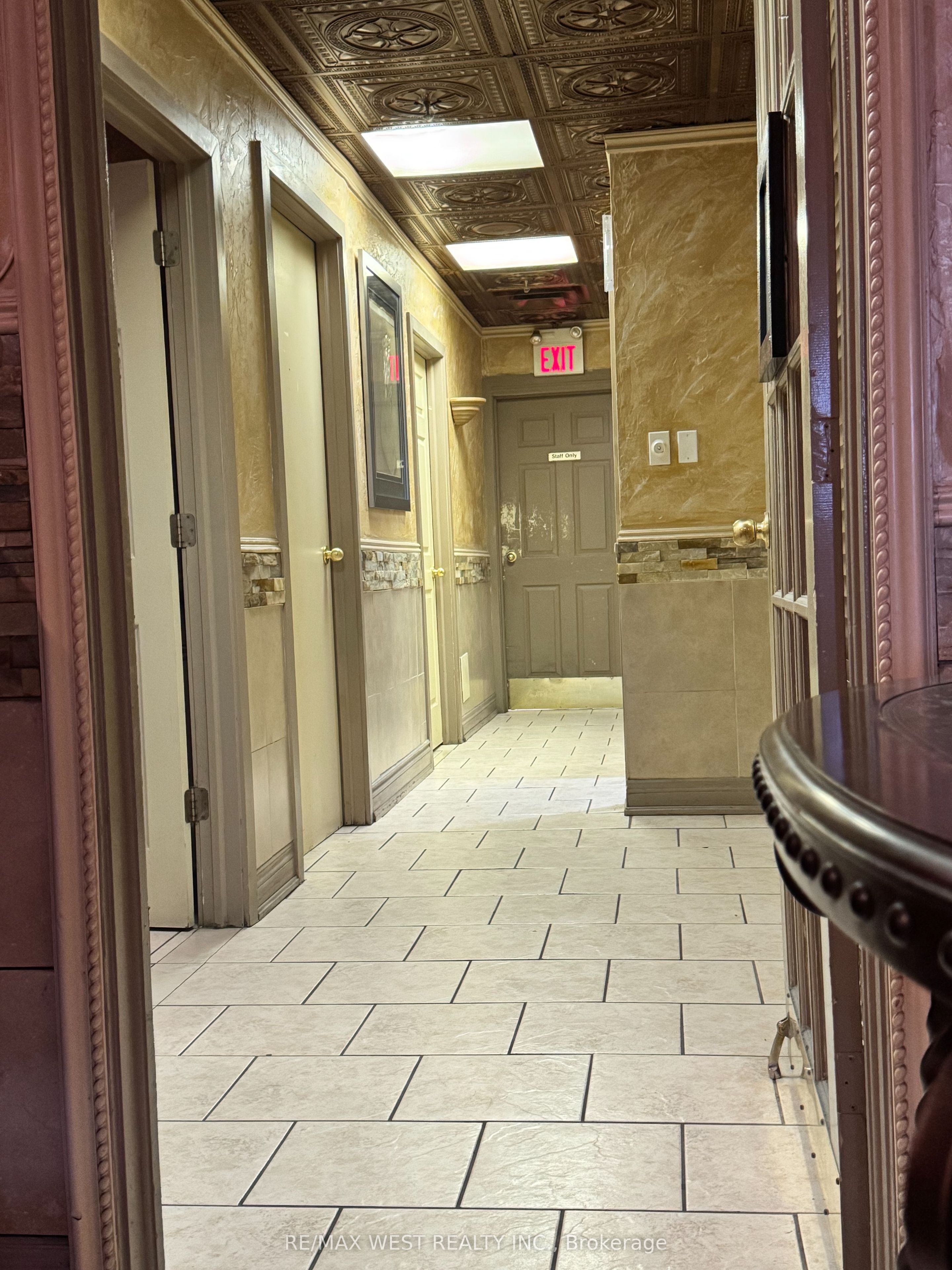 #unit 14 - 1270 Finch Avenue Property Photo 12