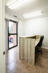 #6 - 14 Steinway Boulevard Property Photo 5