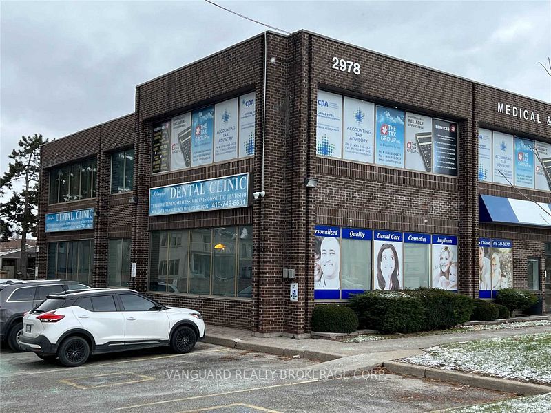 #203 - 2978 Islington Avenue Property Photo 2