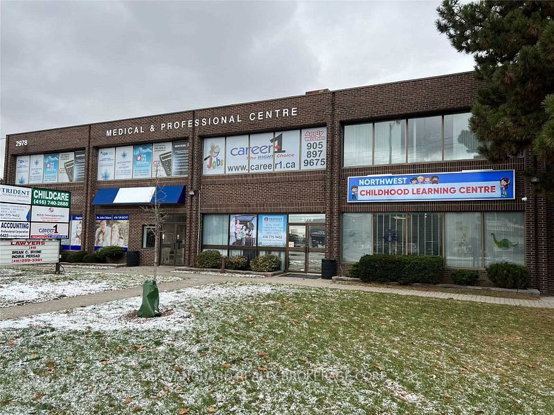 #203 - 2978 Islington Avenue Property Photo 3