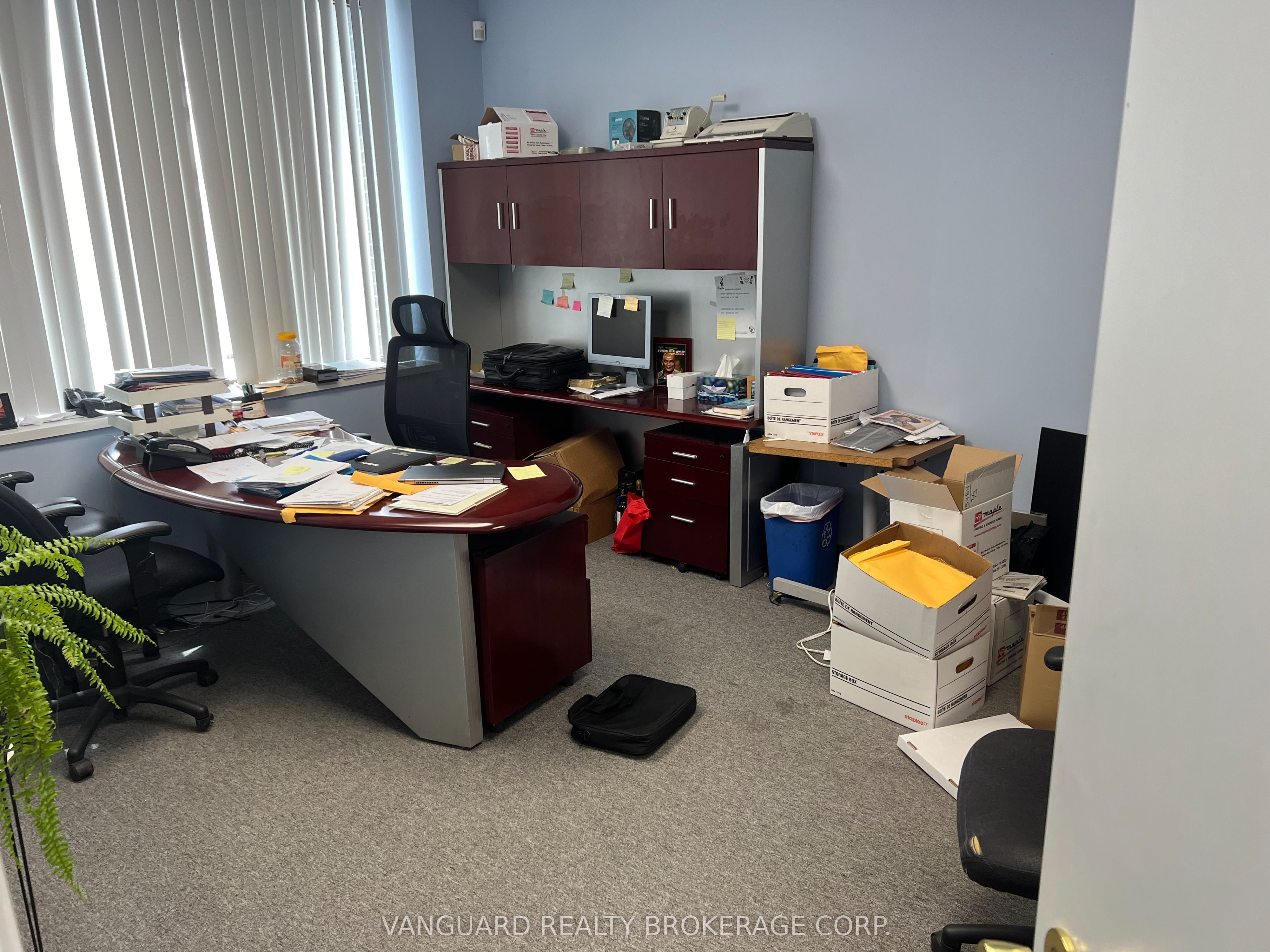 #203 - 2978 Islington Avenue Property Photo 7