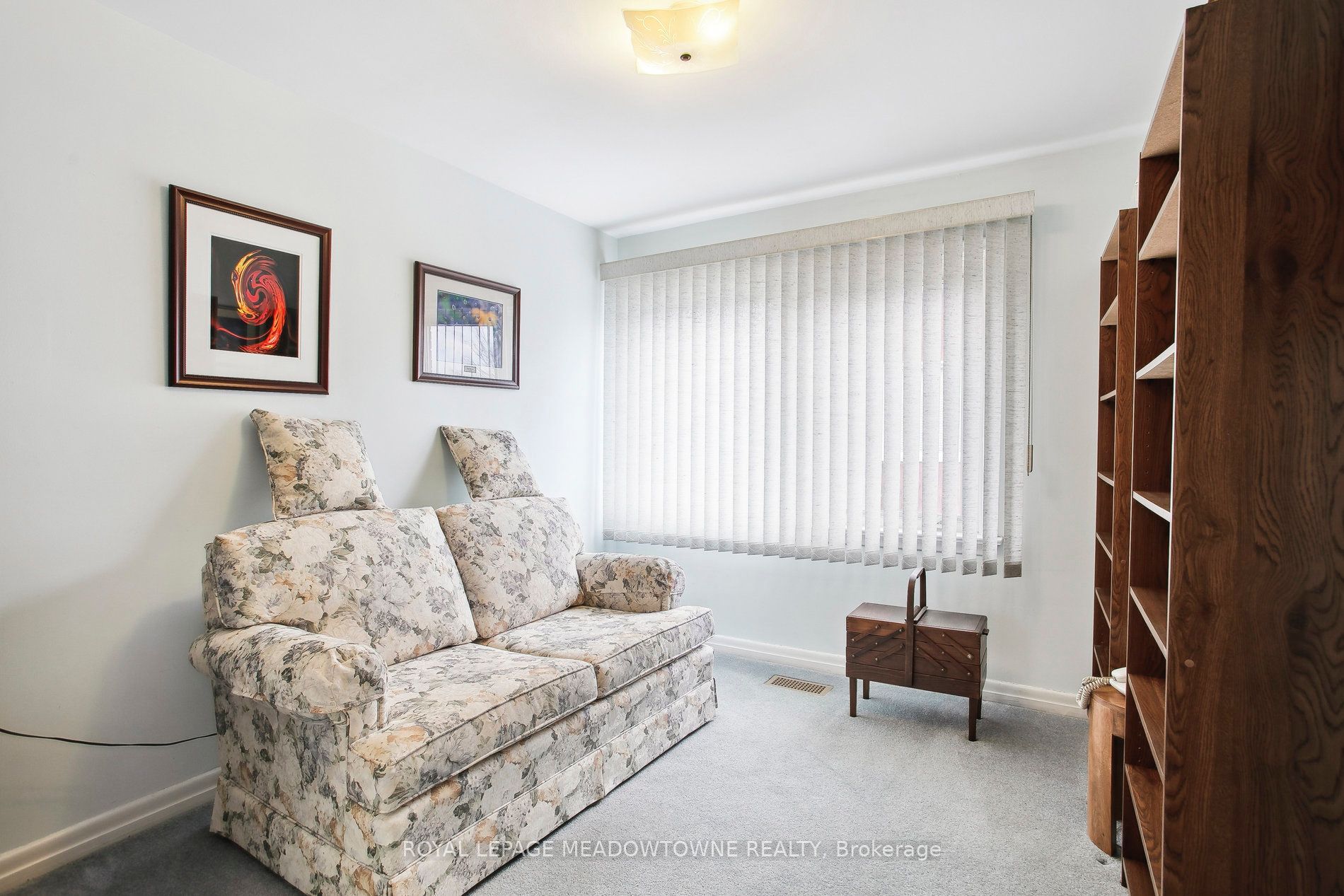 123 Vista Drive W Property Photo 11